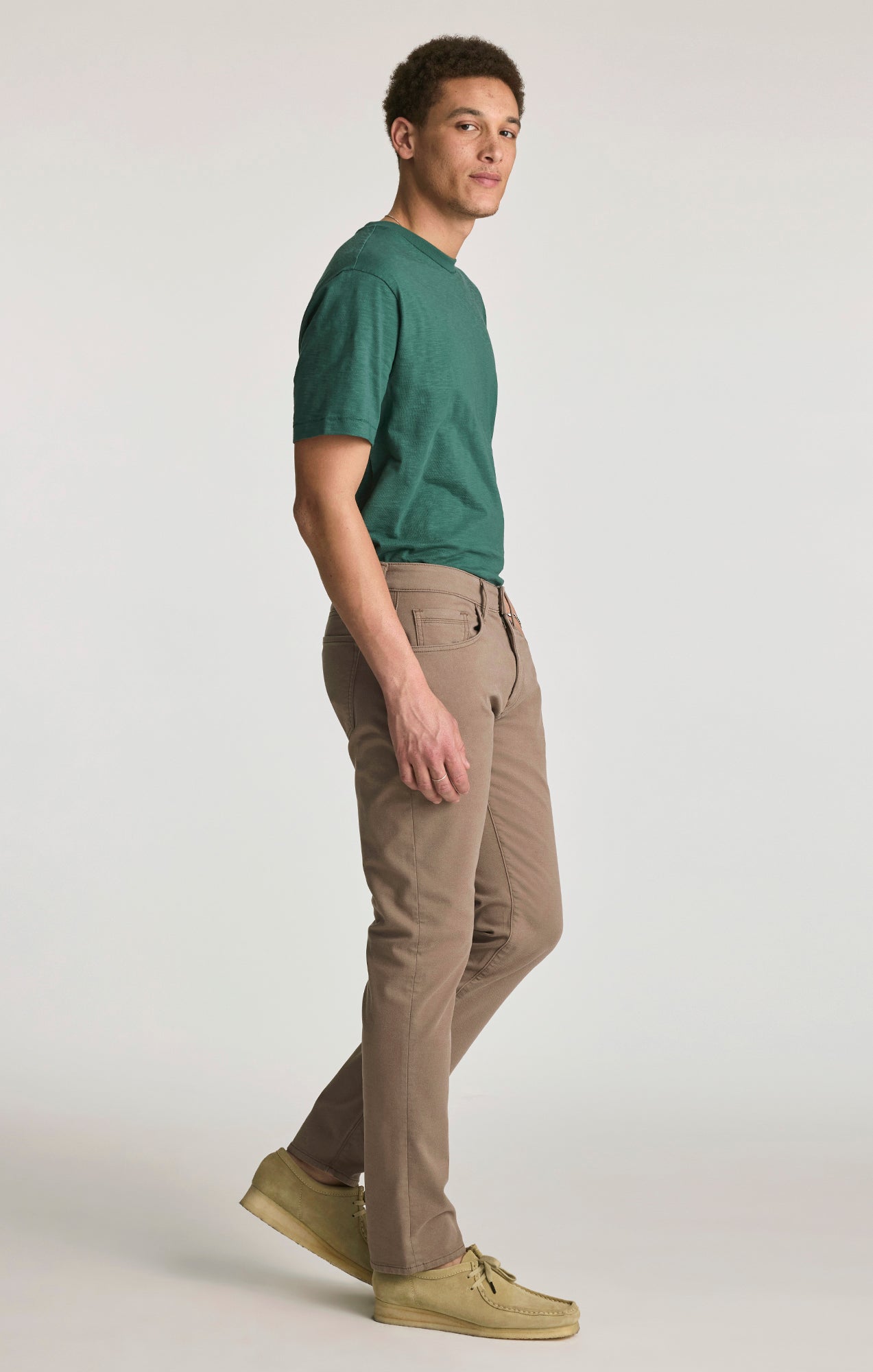 MARCUS SLIM STRAIGHT LEG EN NEUTRE EXPLORATEUR