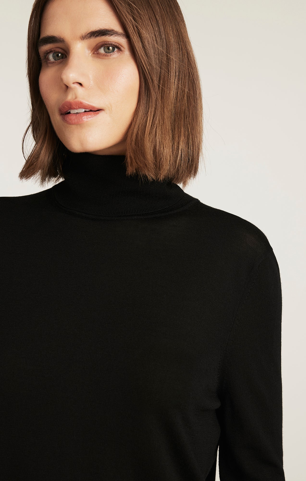 EDITION WOOL TURTLENECK SWEATER IN BLACK - Mavi Jeans