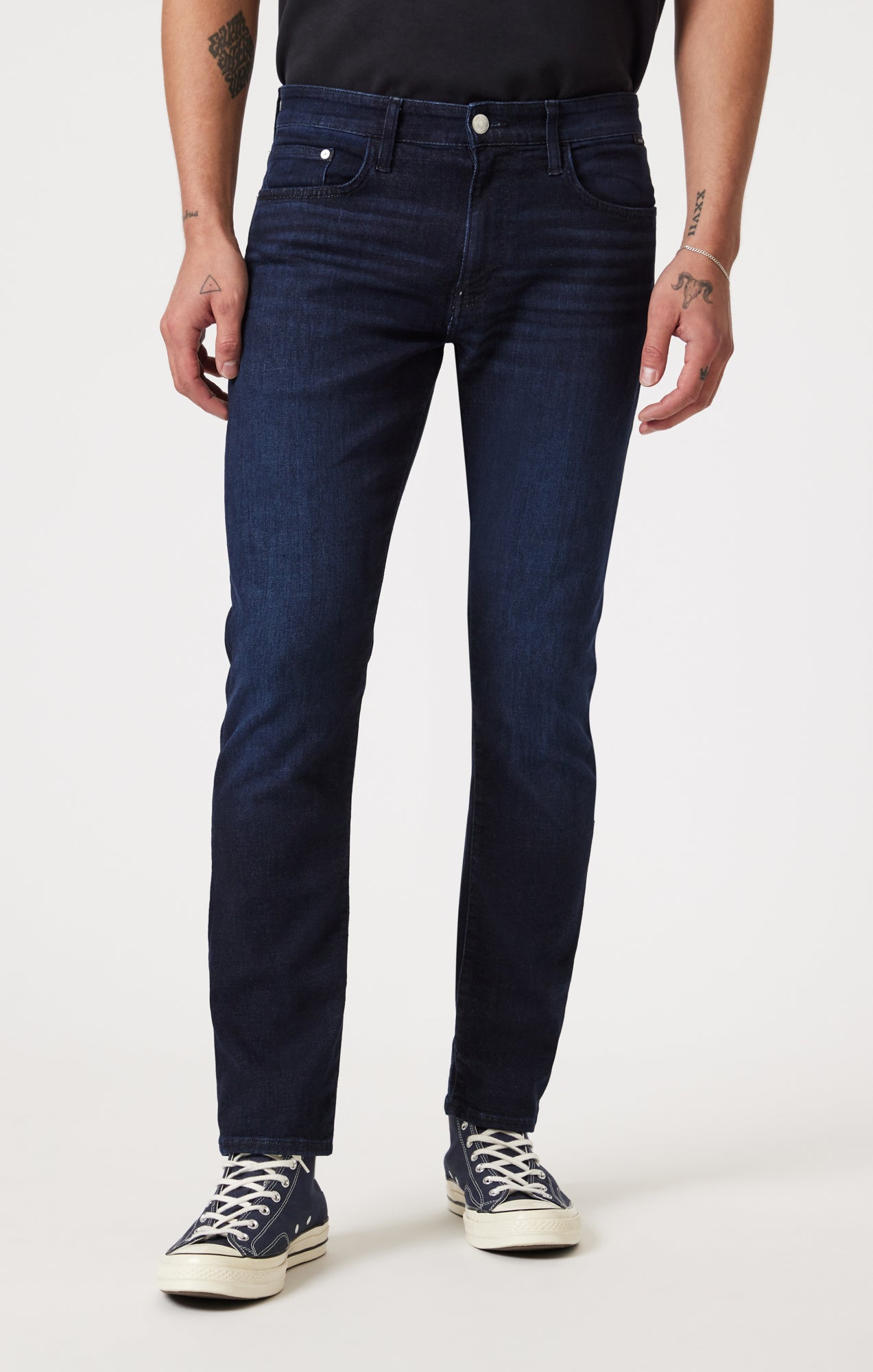 MARCUS SLIM STRAIGHT LEG IN MIDNIGHT SKY FEATHER BLUE - Mavi Jeans