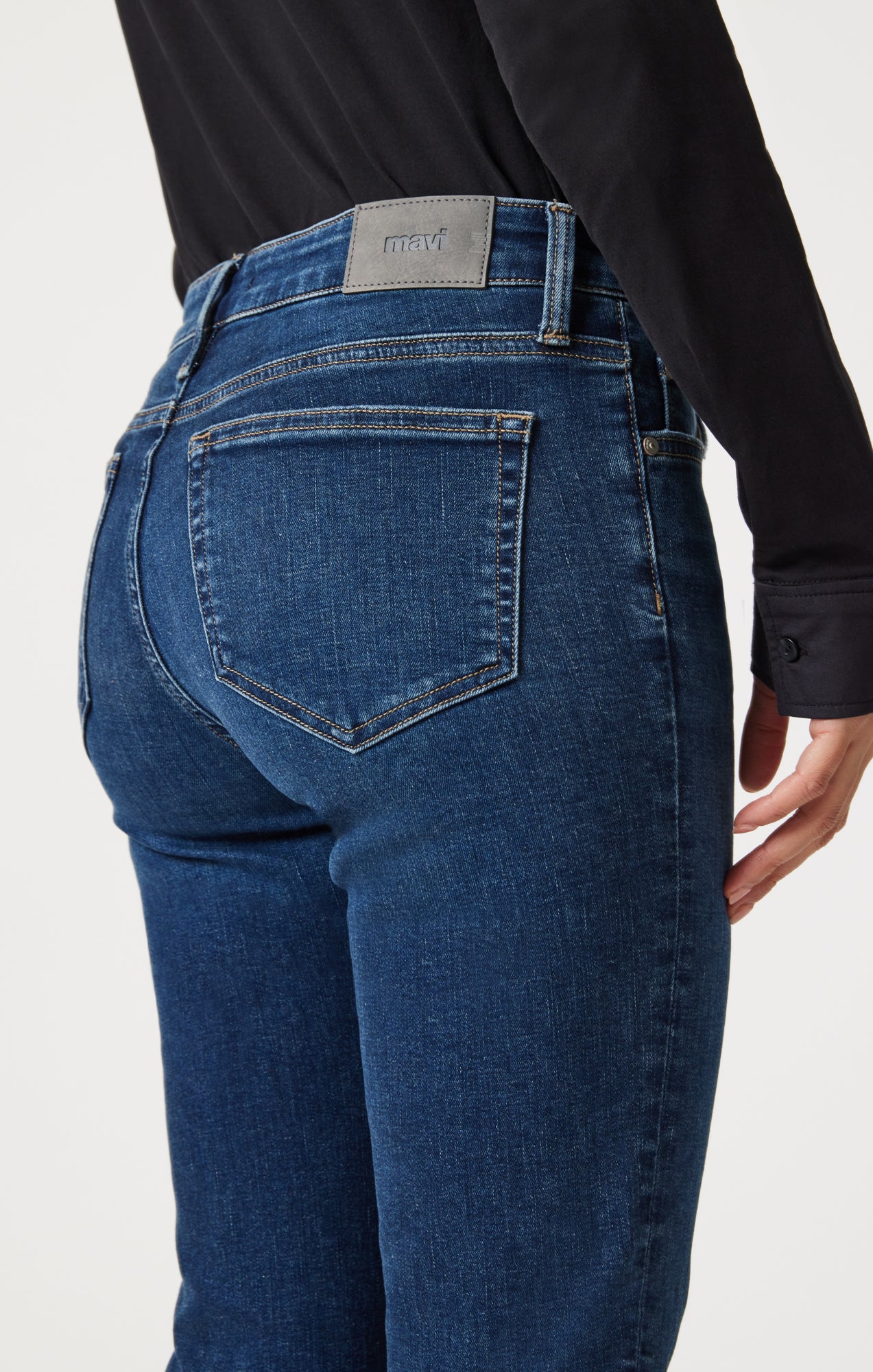 EMMA SLIM BOYFRIEND IN DEEP BRUSHED TRIBECA - Mavi Jeans
