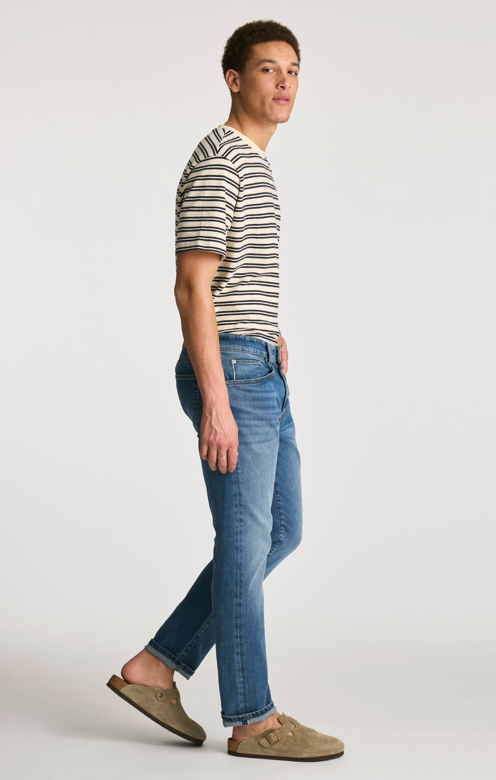 MARCUS SLIM STRAIGHT LEG IN MID VINTAGE SELVEDGE - Mavi Jeans