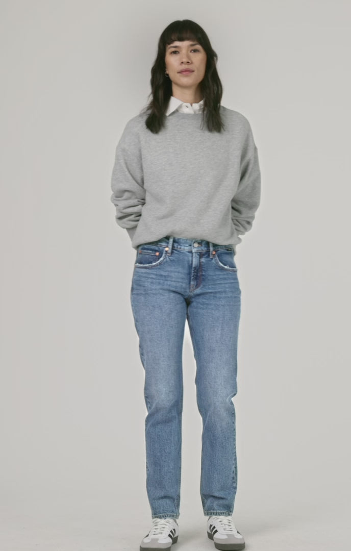 MIRELLA STRAIGHT LEG IN MID BRUSHED CLASSIC BLUE - Mavi Jeans