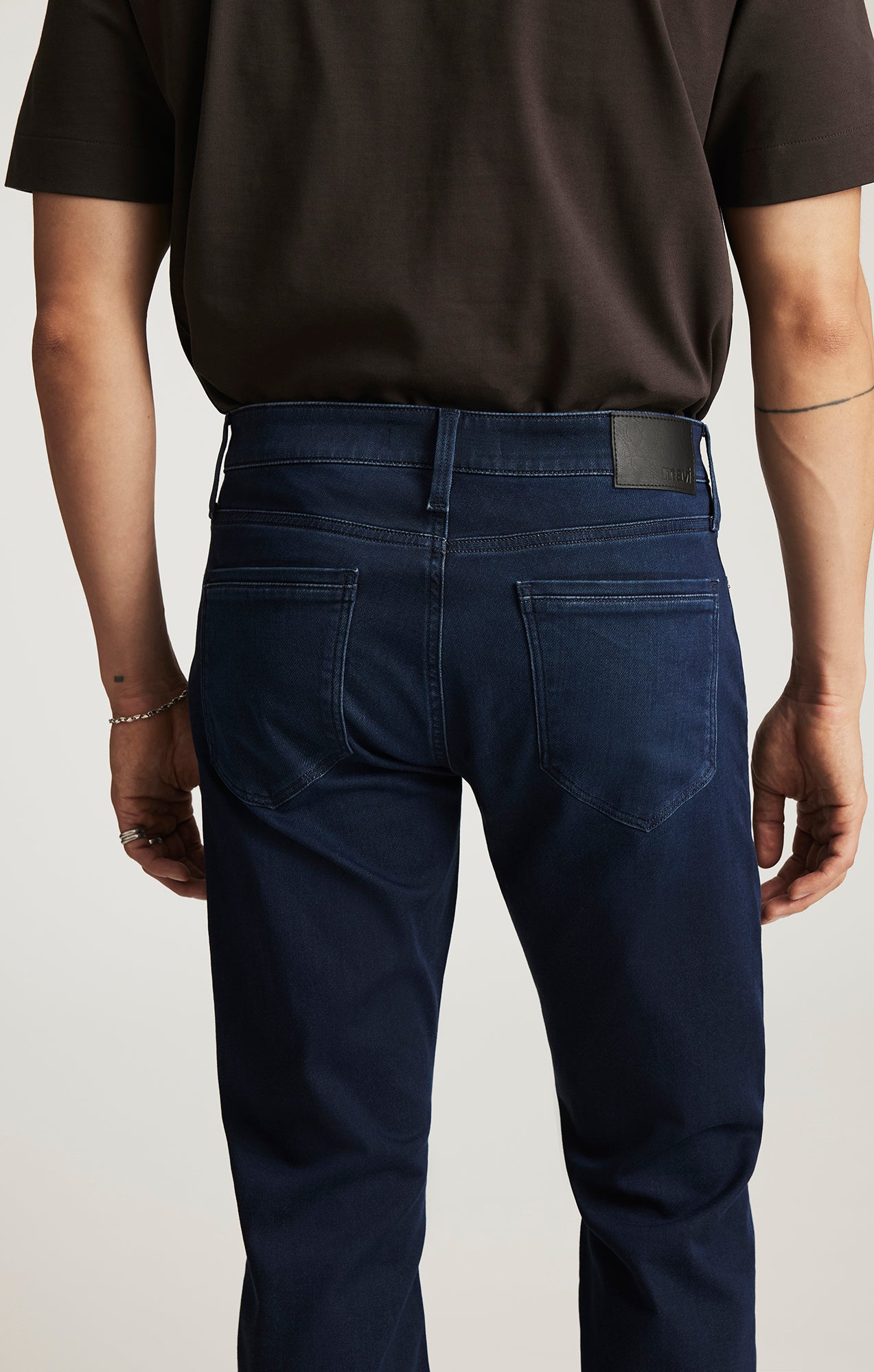 JAKE SLIM LEG IN USED ATHLETIC - Mavi Jeans