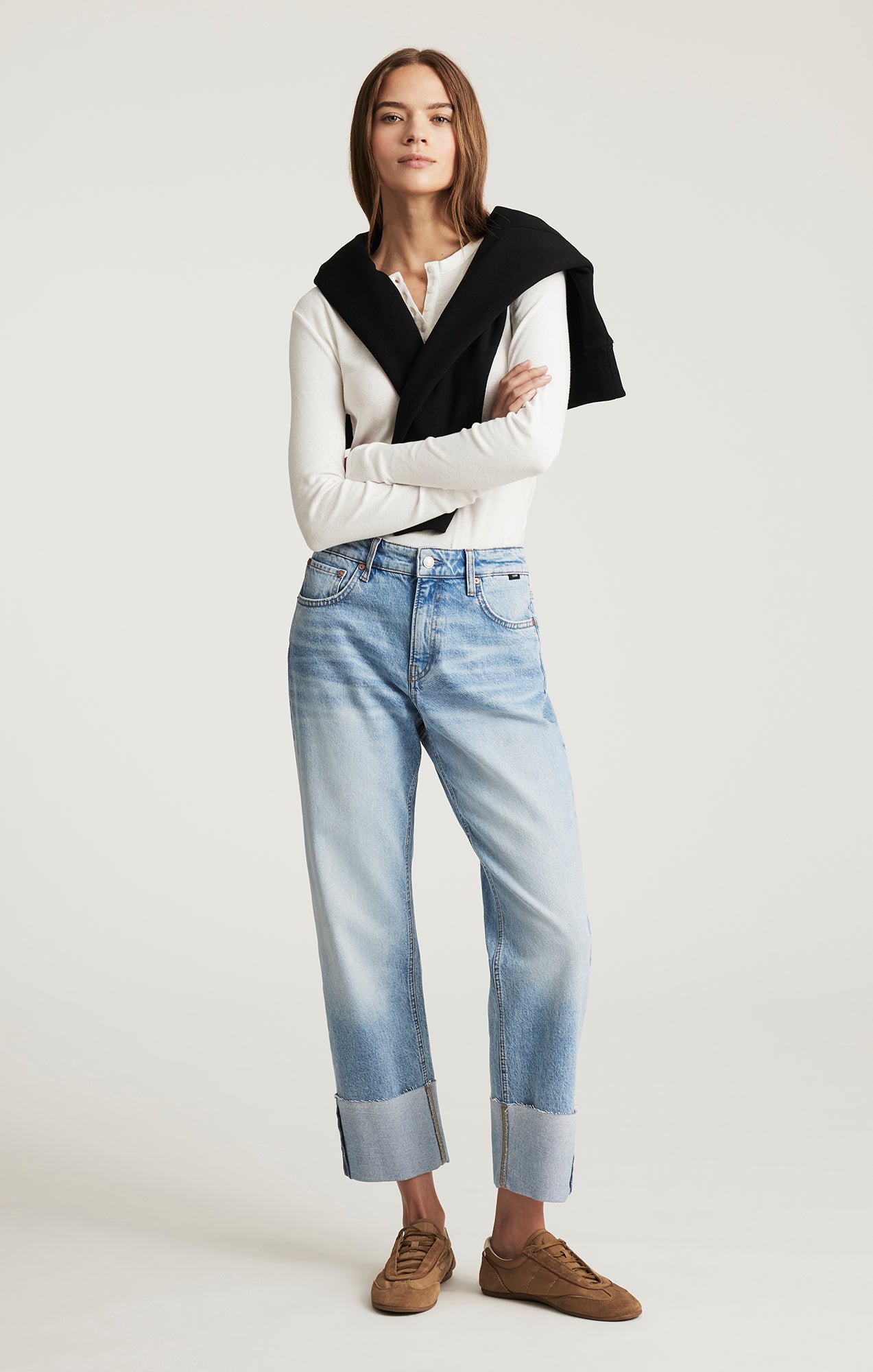 SAVANNAH CUFFED STRAIGHT LEG IN LIGHT BRUSHED CLASSIC BLUE - Mavi Jeans