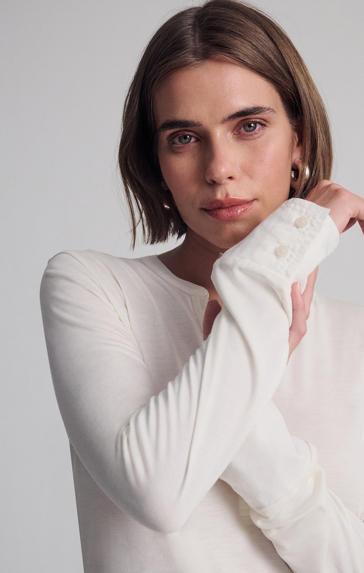 LONG SLEEVE BUTTON T-SHIRT IN COCONUT MILK - Mavi Jeans