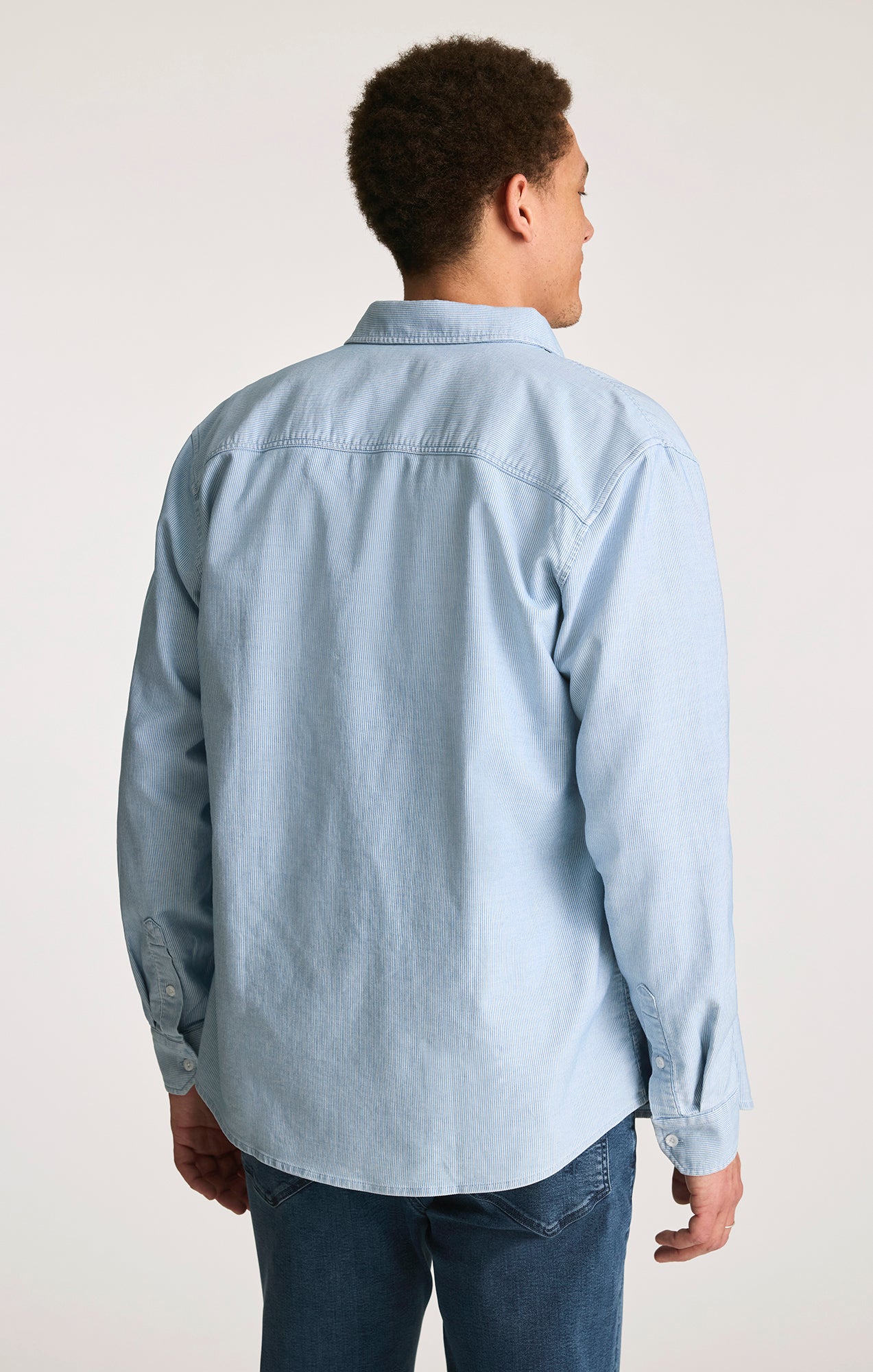 ONE POCKET BUTTON-UP SHIRT IN WHITE STRIPE INDIGO ZEMIN