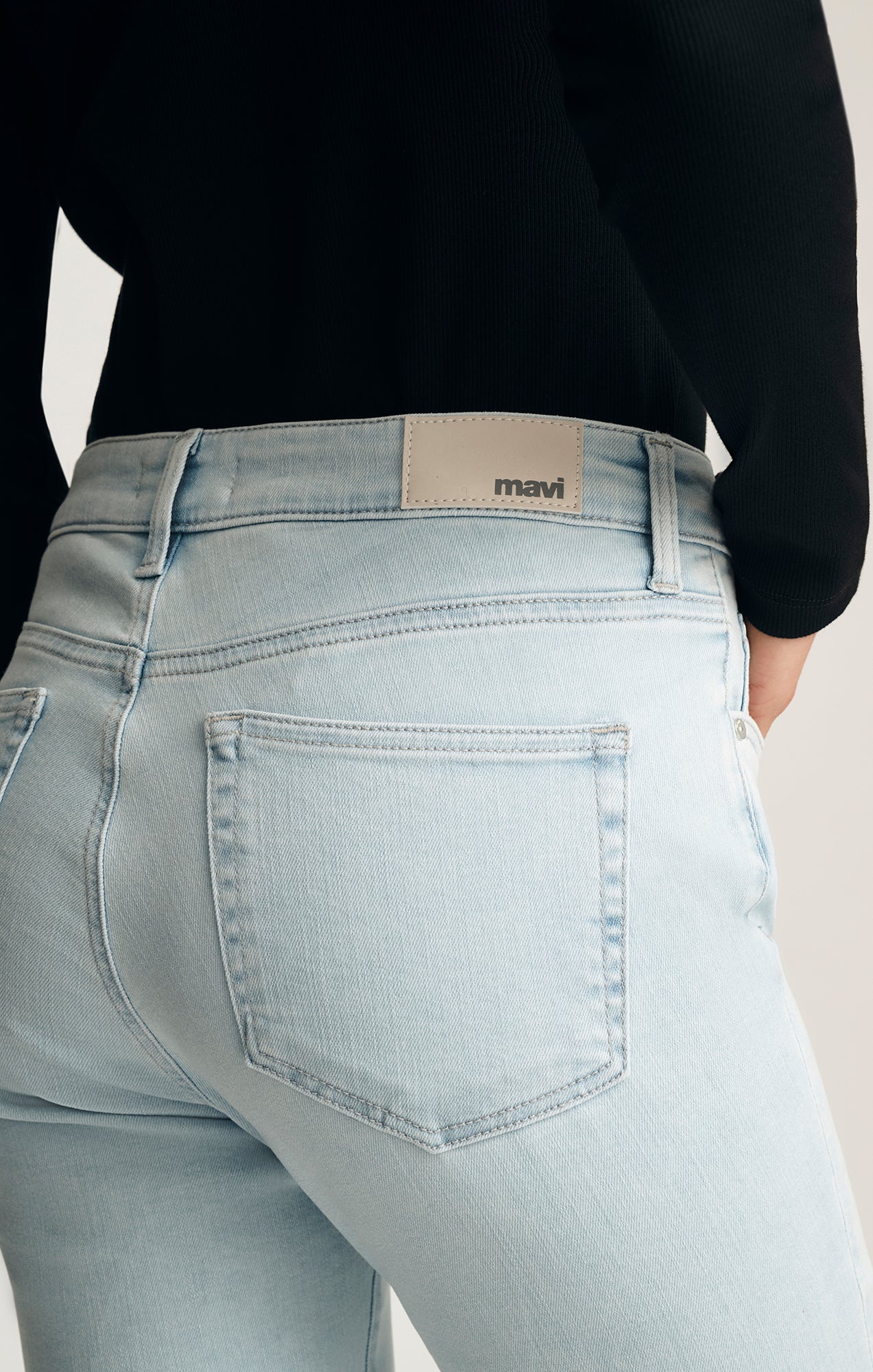 KATHLEEN SLIM BOYFRIEND IN BLEACHED FEATHER BLUE - Mavi Jeans