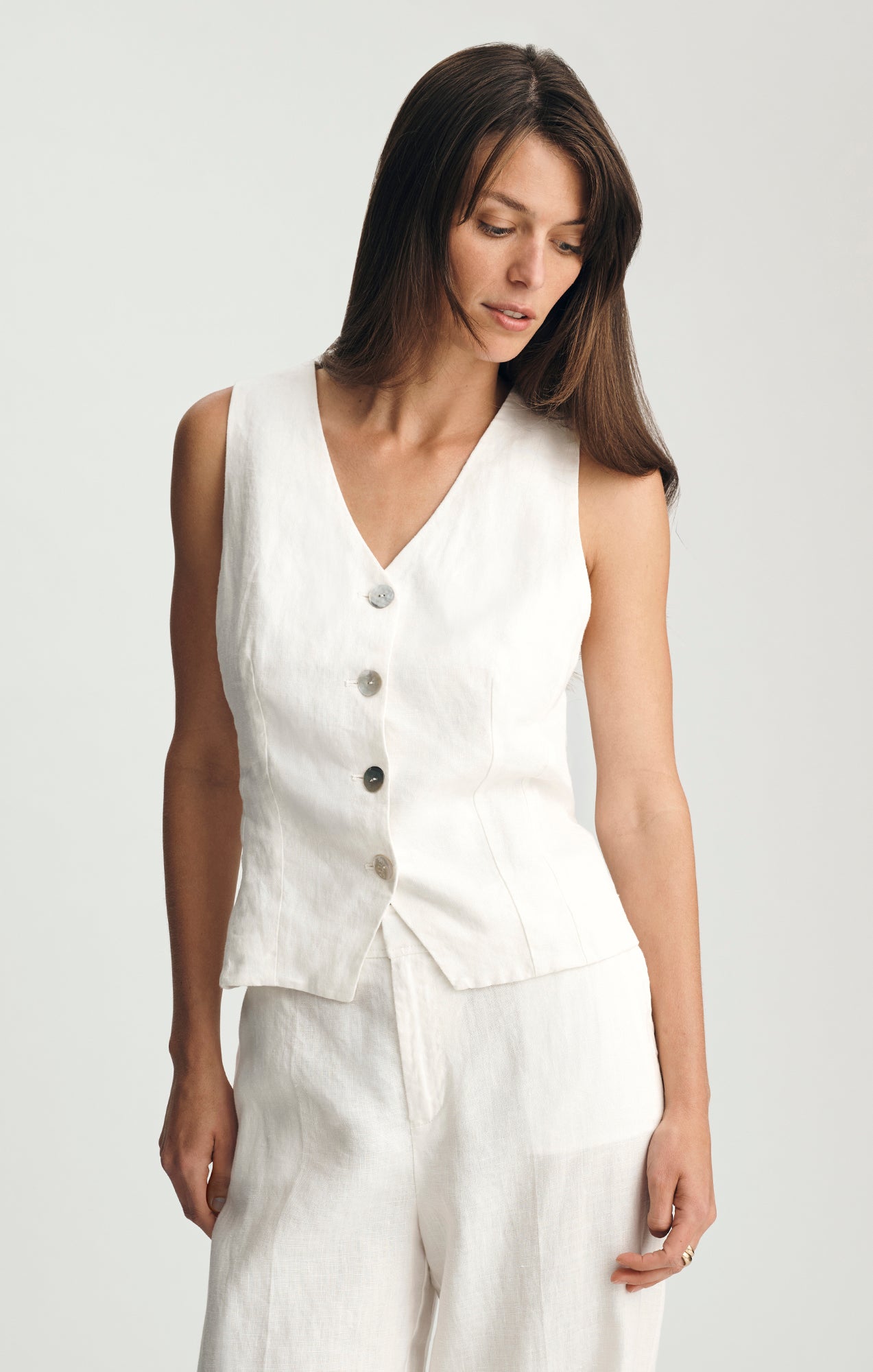 LINEN CUTAWAY VEST IN ANTIQUE WHITE - Mavi Jeans