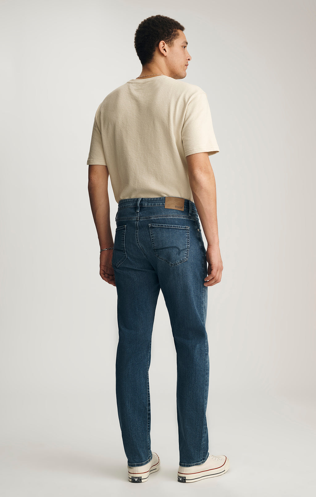 ZACH STRAIGHT LEG IN MID WILLIAMSBURG - Mavi Jeans