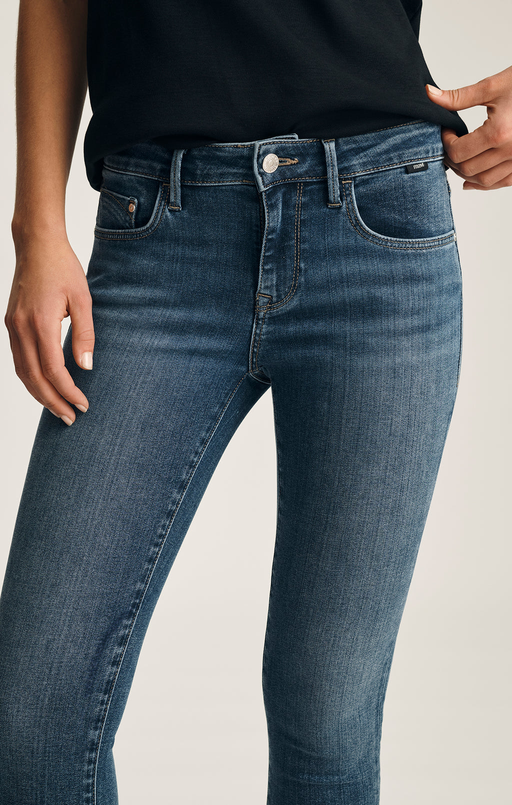ADRIANA SKINNY IN MID BRUSHED SUPERSOFT - Mavi Jeans