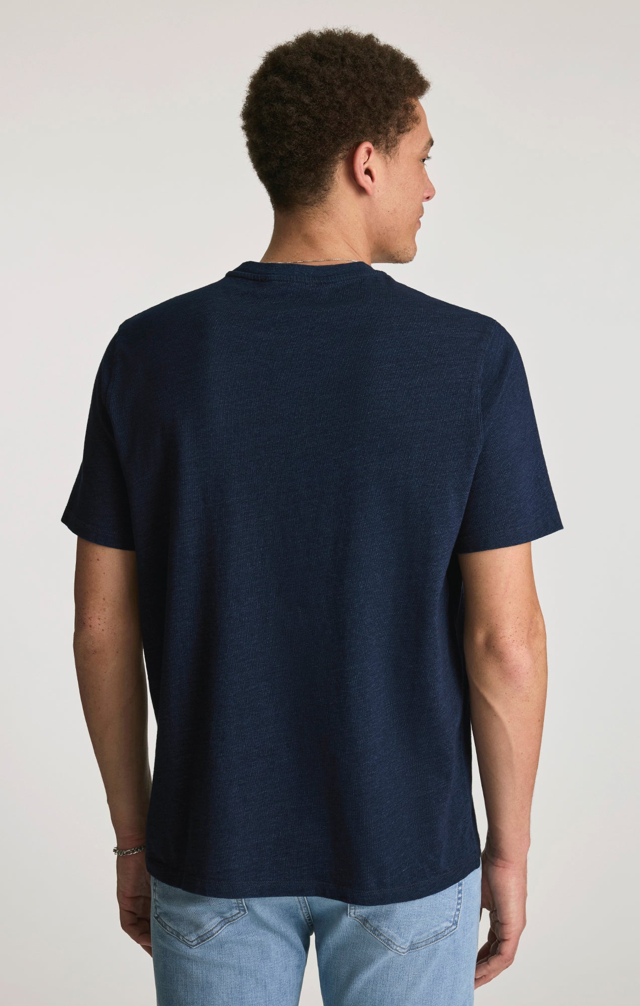 HENLEY T-SHIRT IN DARK INDIGO - Mavi Jeans