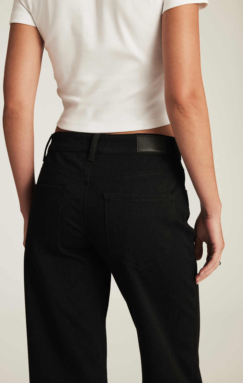 SABRINA WIDE LEG IN BLACK MOVE - Mavi Jeans