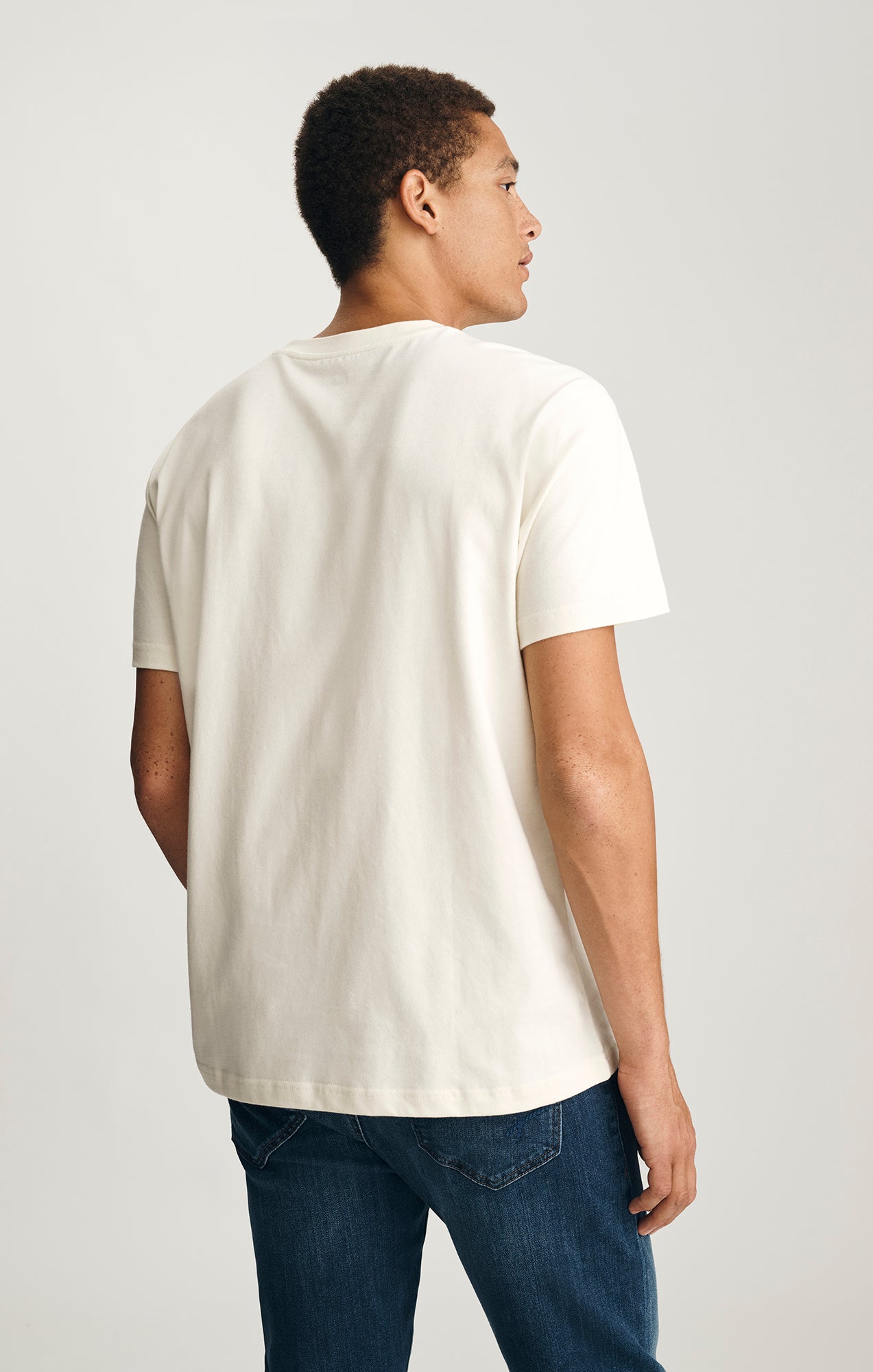 BASIC SHORT SLEEVE T-SHIRT IN TURTLEDOVE