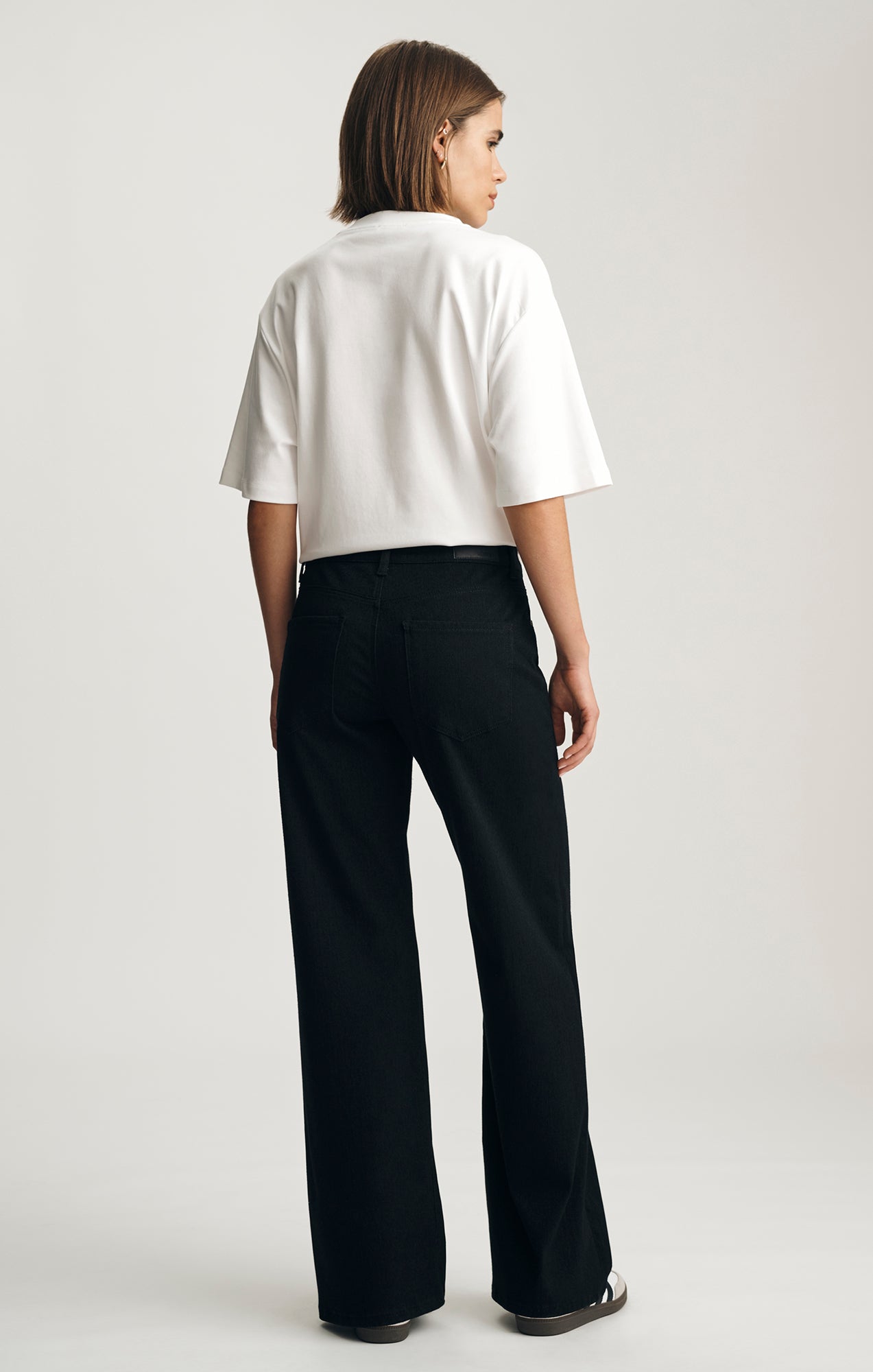 SABRINA WIDE LEG IN BLACK MOVE