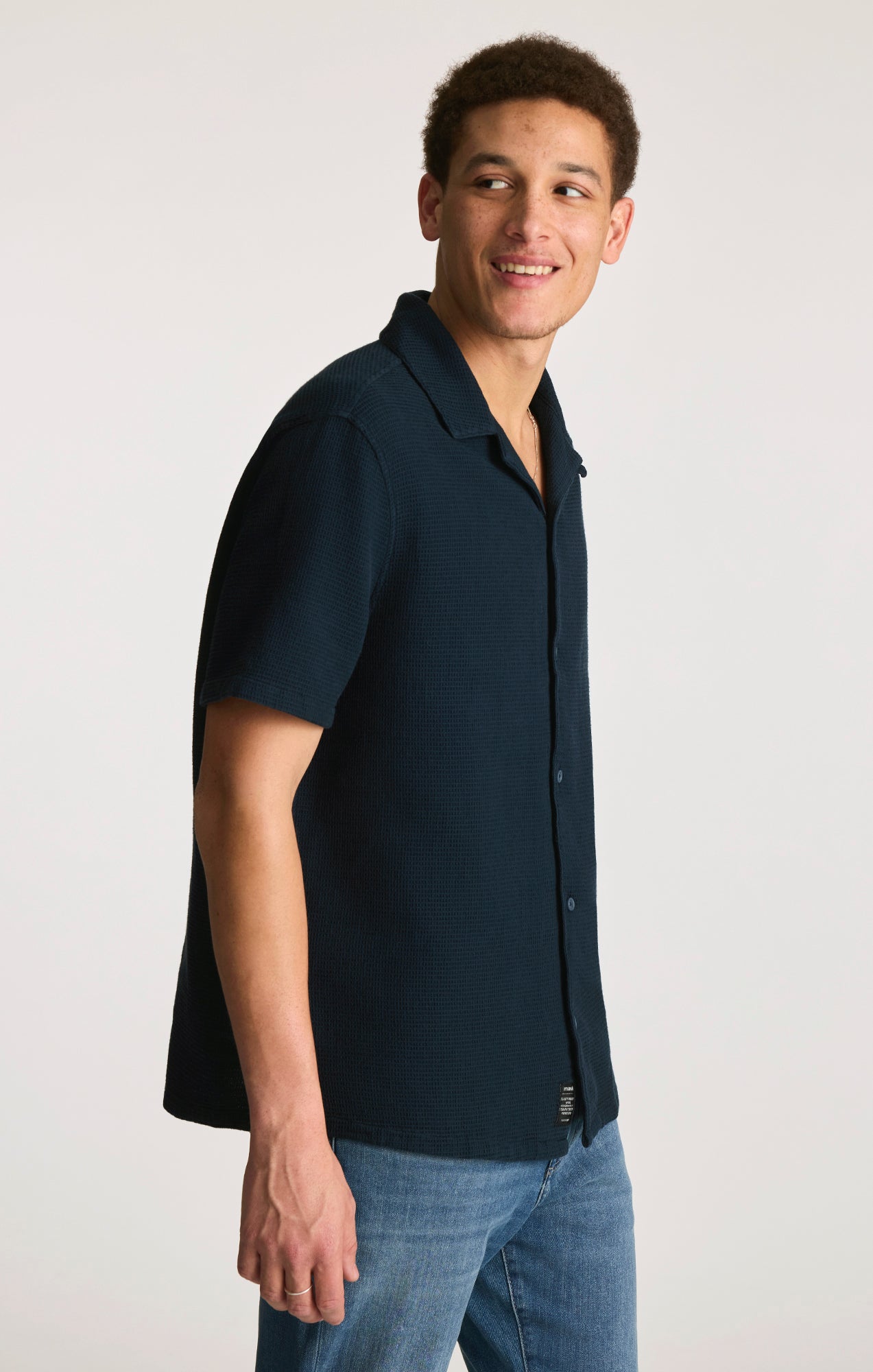 WAFFLE KNIT CAMP COLLAR SHIRT IN TOTAL ECLIPSE - Mavi Jeans