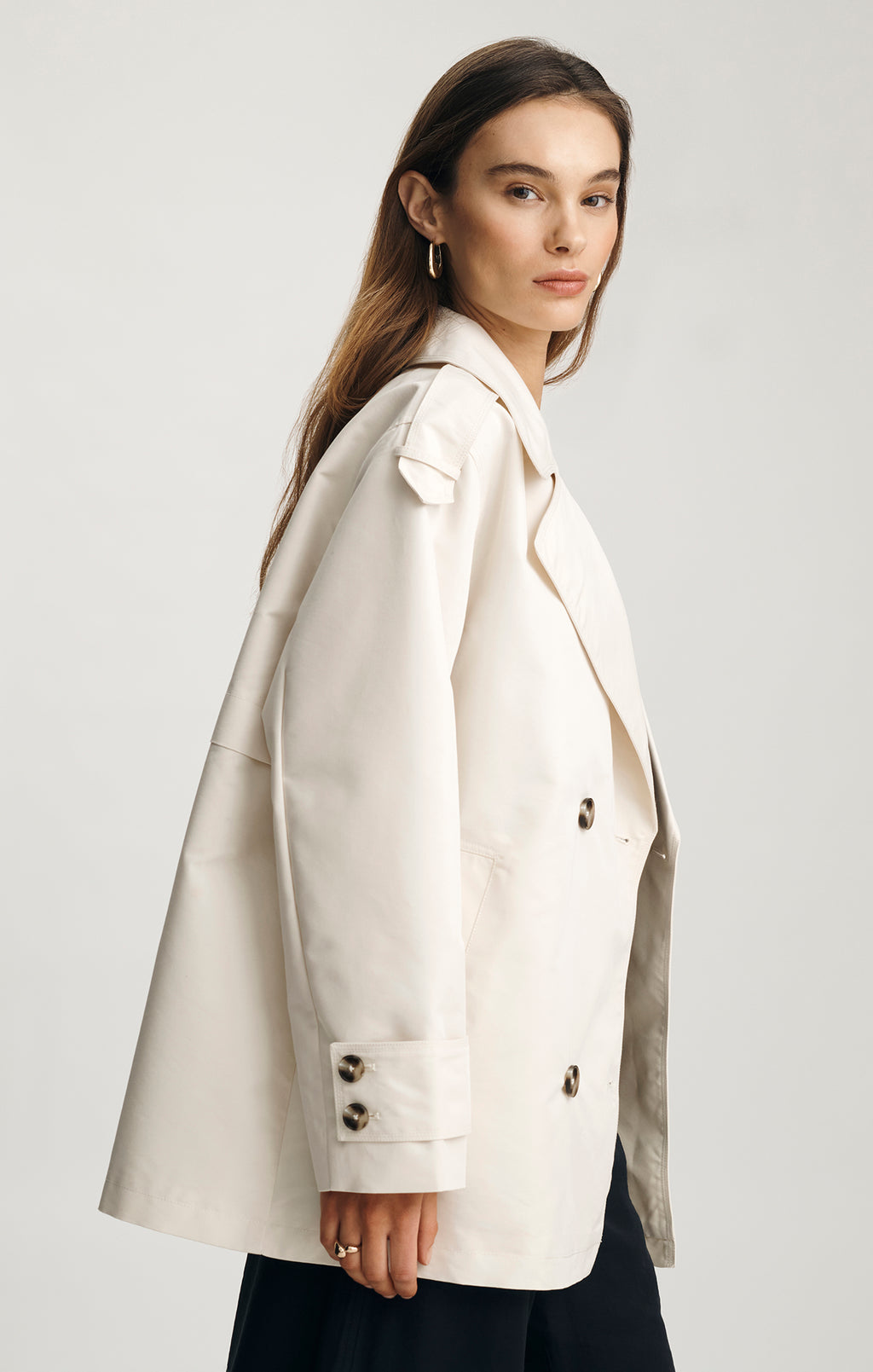 DOUBLE-BREASTED TRENCH COAT IN VANILLA ICE - Mavi Jeans