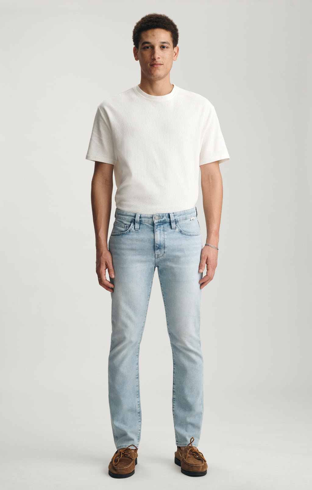 MARCUS SLIM STRAIGHT LEG IN LIGHT AIR-LITE - Mavi Jeans