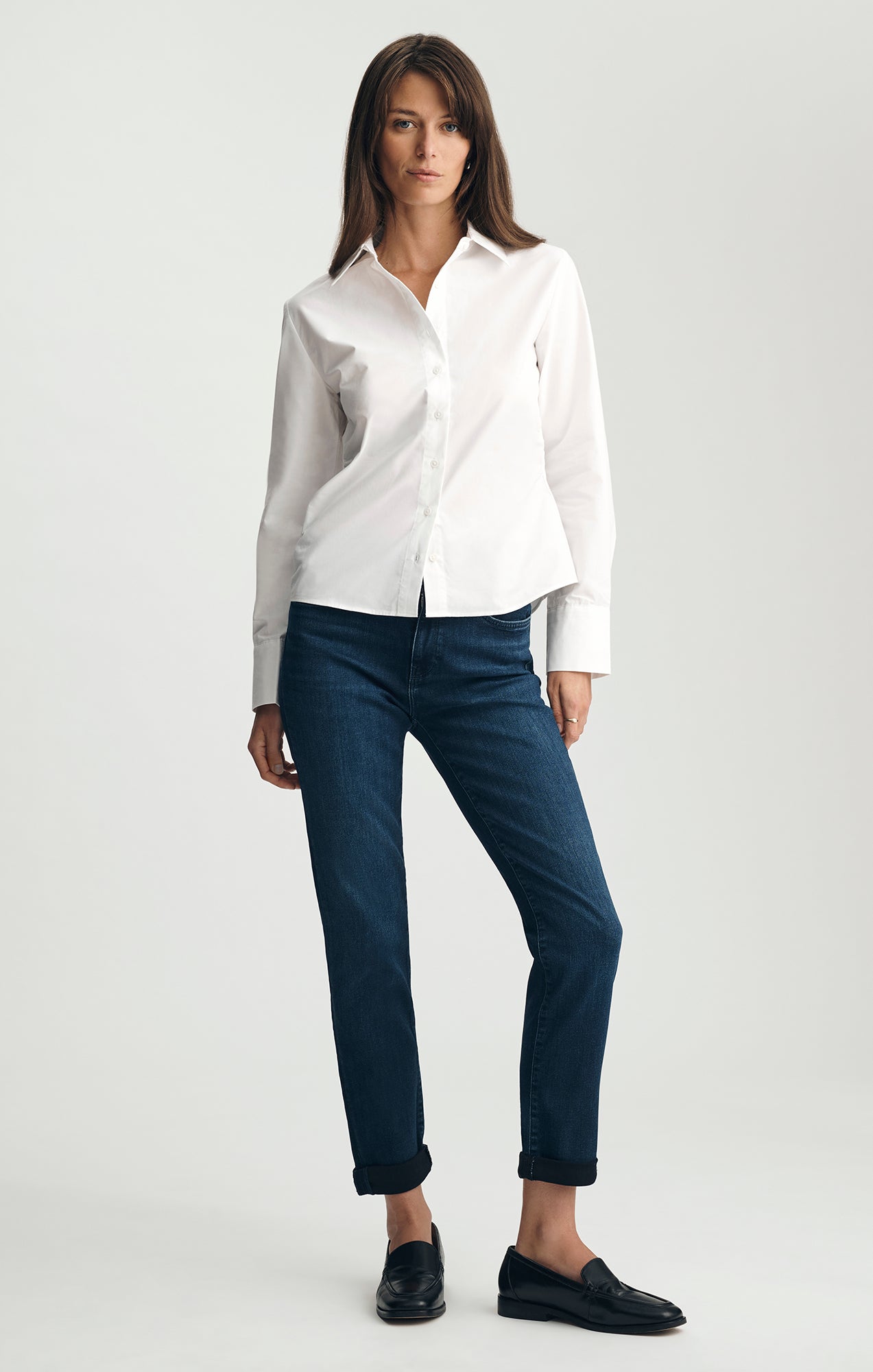 TAILORED LONG SLEEVE BUTTON-UP SHIRT IN WHITE