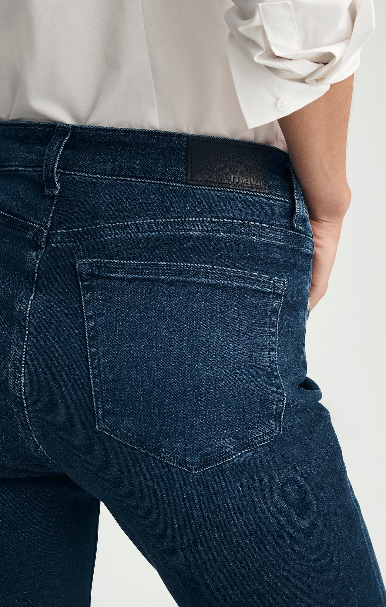 KATHLEEN SLIM BOYFRIEND IN INK BRUSHED FEATHER BLUE