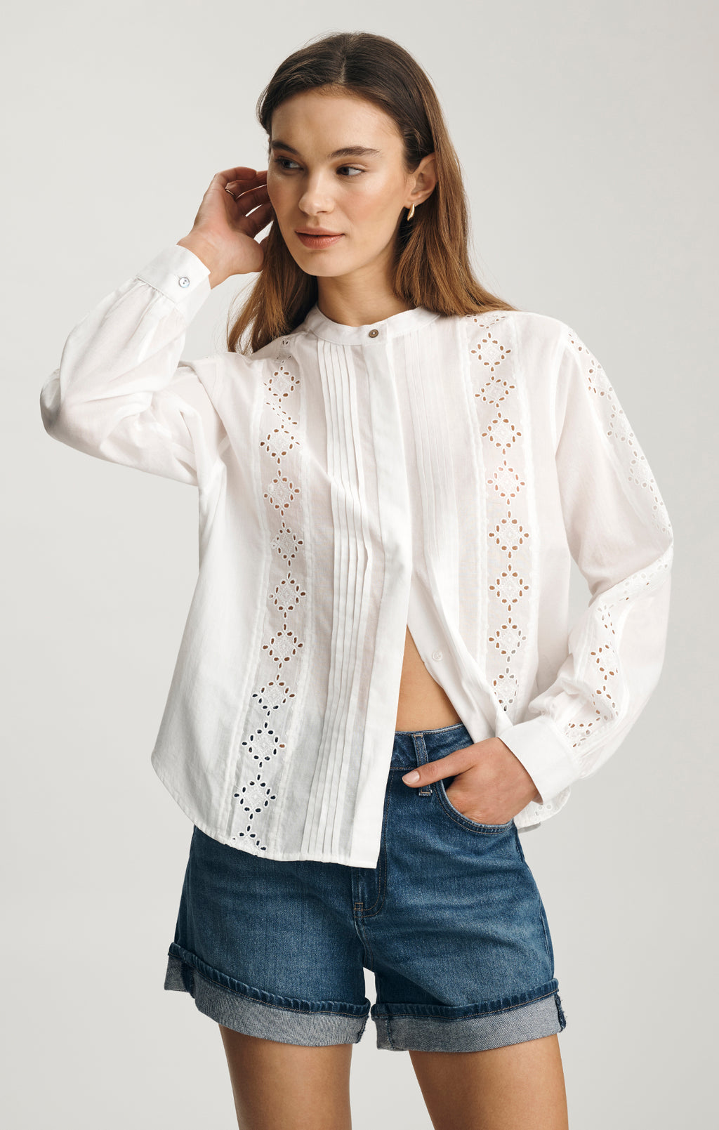 PINTUCK EYELET SHIRT IN WHITE - Mavi Jeans