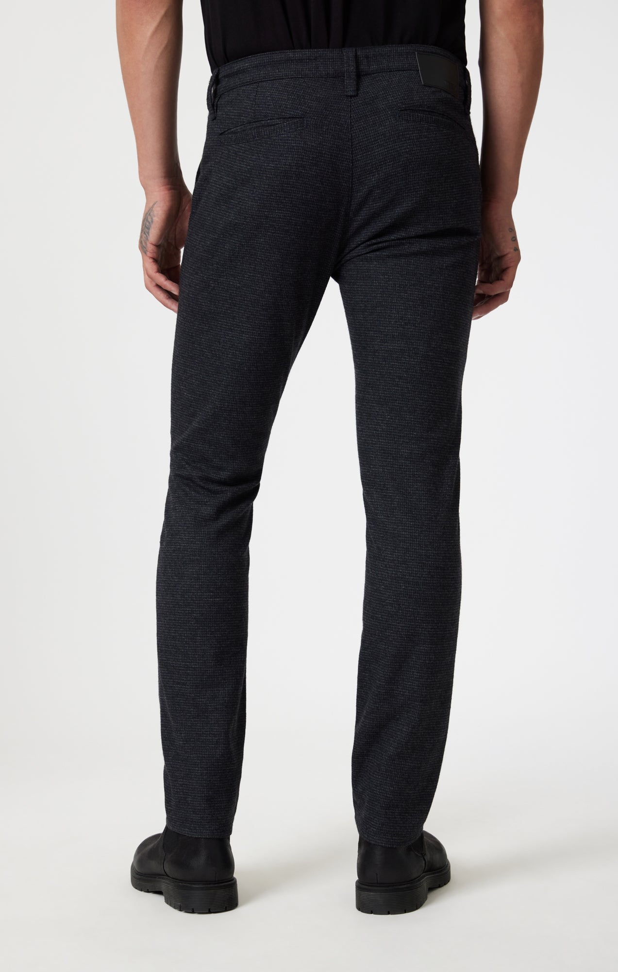 MILTON SLIM STRAIGHT CHINO IN NAVY HERRINGBONE - Mavi Jeans