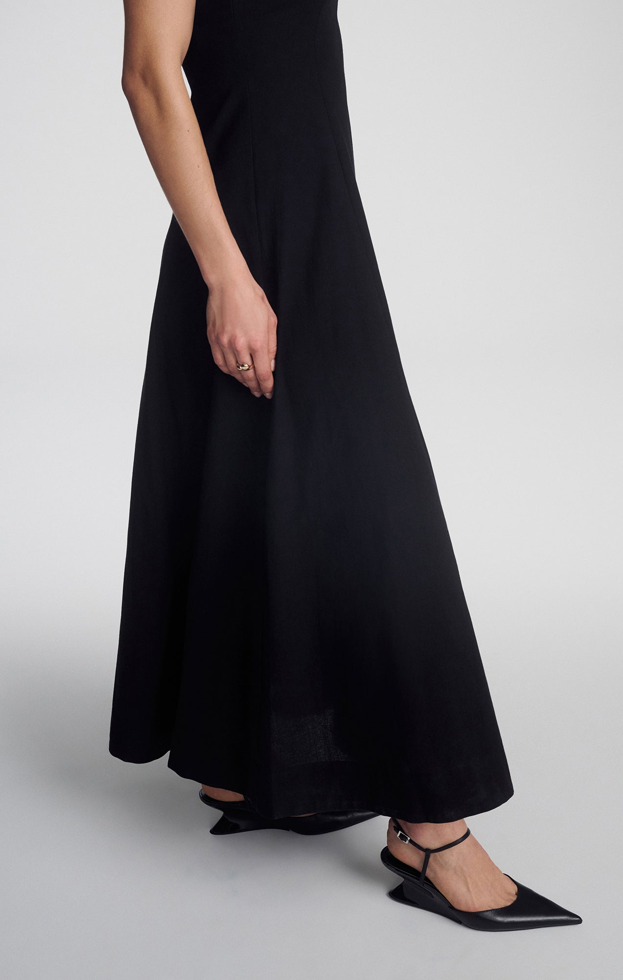 SQUARE NECK MAXI DRESS IN BLACK - Mavi Jeans