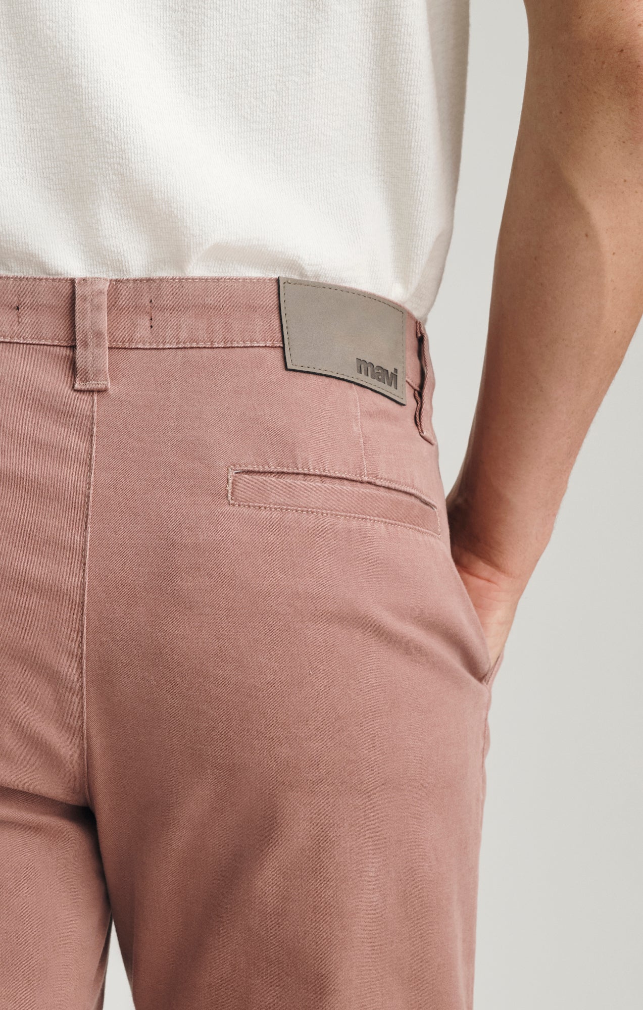 NOAH SHORTS IN ROSE VINTAGE COLORED - Mavi Jeans