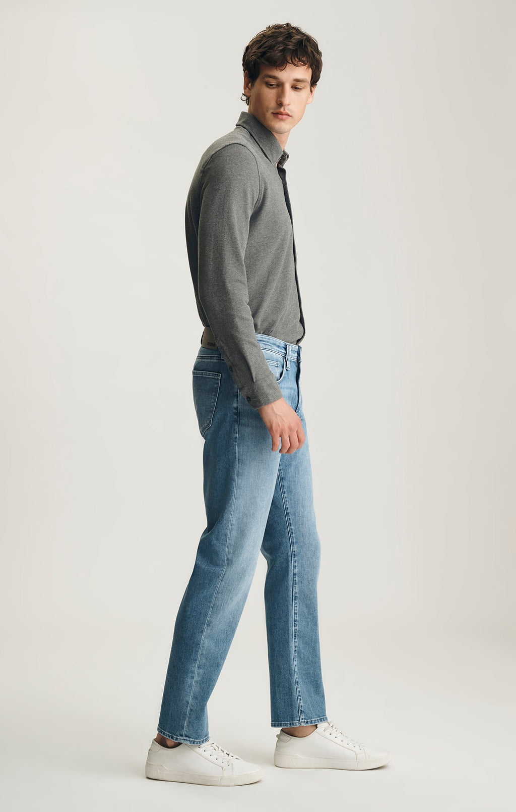 ZACH STRAIGHT LEG IN CLOUD AIR-LITE - Mavi Jeans