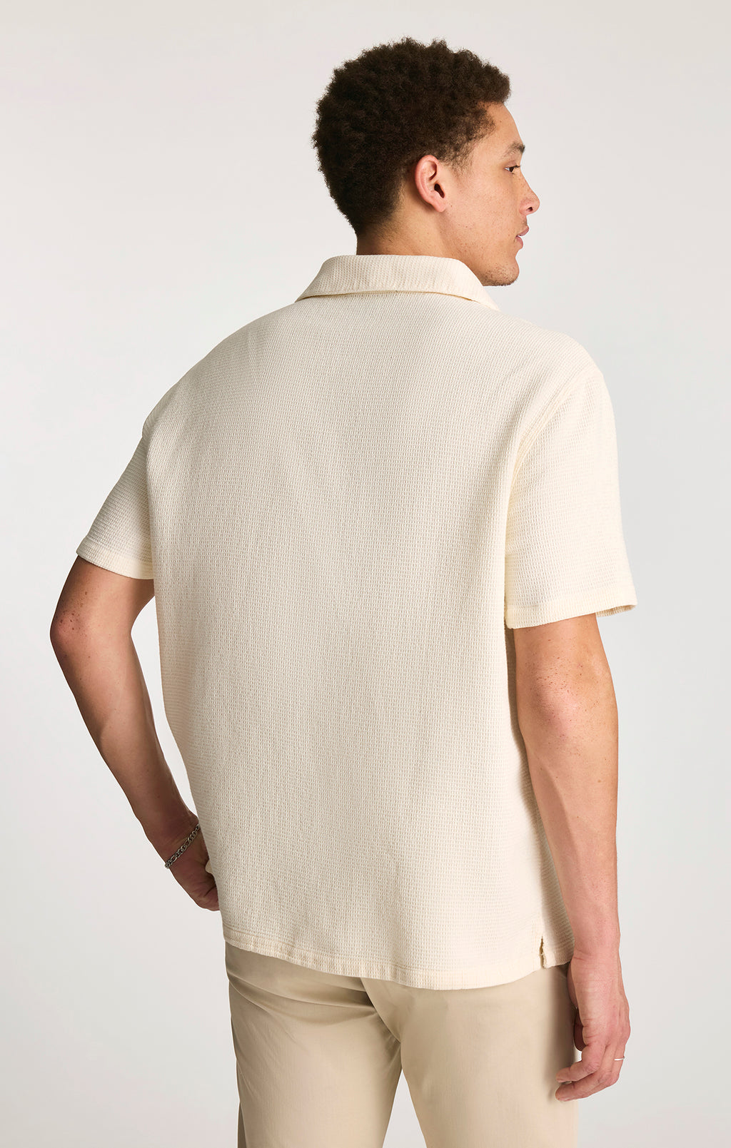 WAFFLE KNIT CAMP COLLAR SHIRT IN ANTIQUE WHITE - Mavi Jeans