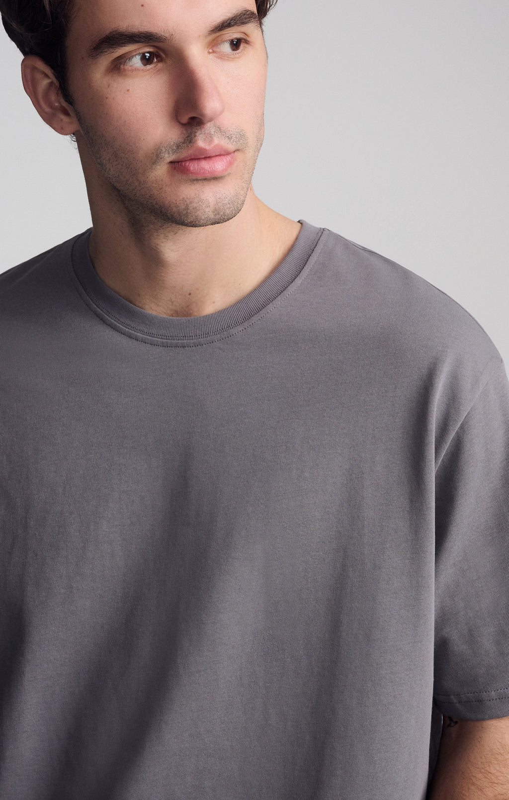 SHORT SLEEVE CREW NECK T-SHIRT IN QUIET SHADE - Mavi Jeans