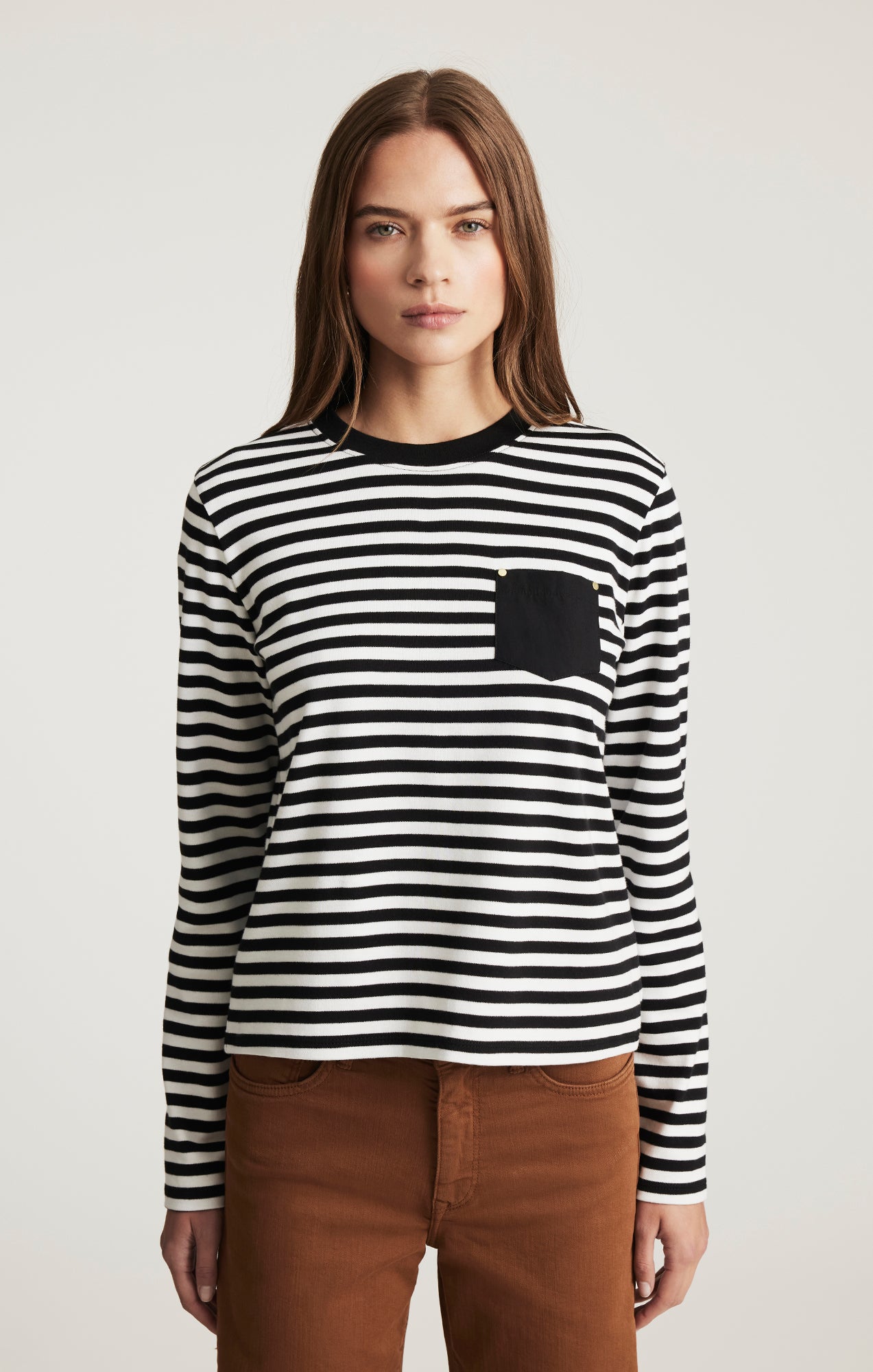ONE POCKET LONG SLEEVE T-SHIRT IN BLACK WHITE STRIPE - Mavi Jeans