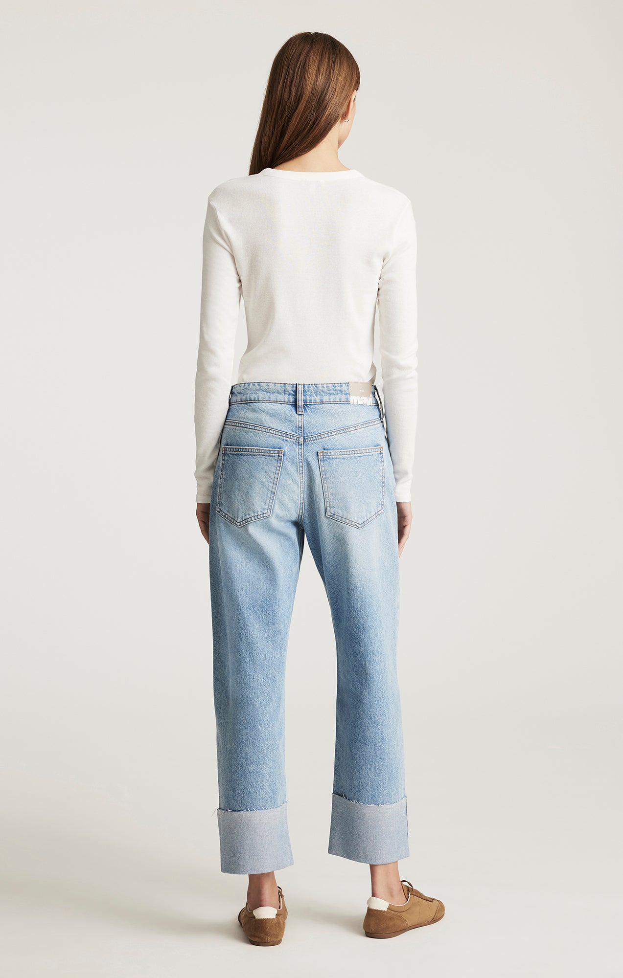 SAVANNAH CUFFED STRAIGHT LEG IN LIGHT BRUSHED CLASSIC BLUE - Mavi Jeans