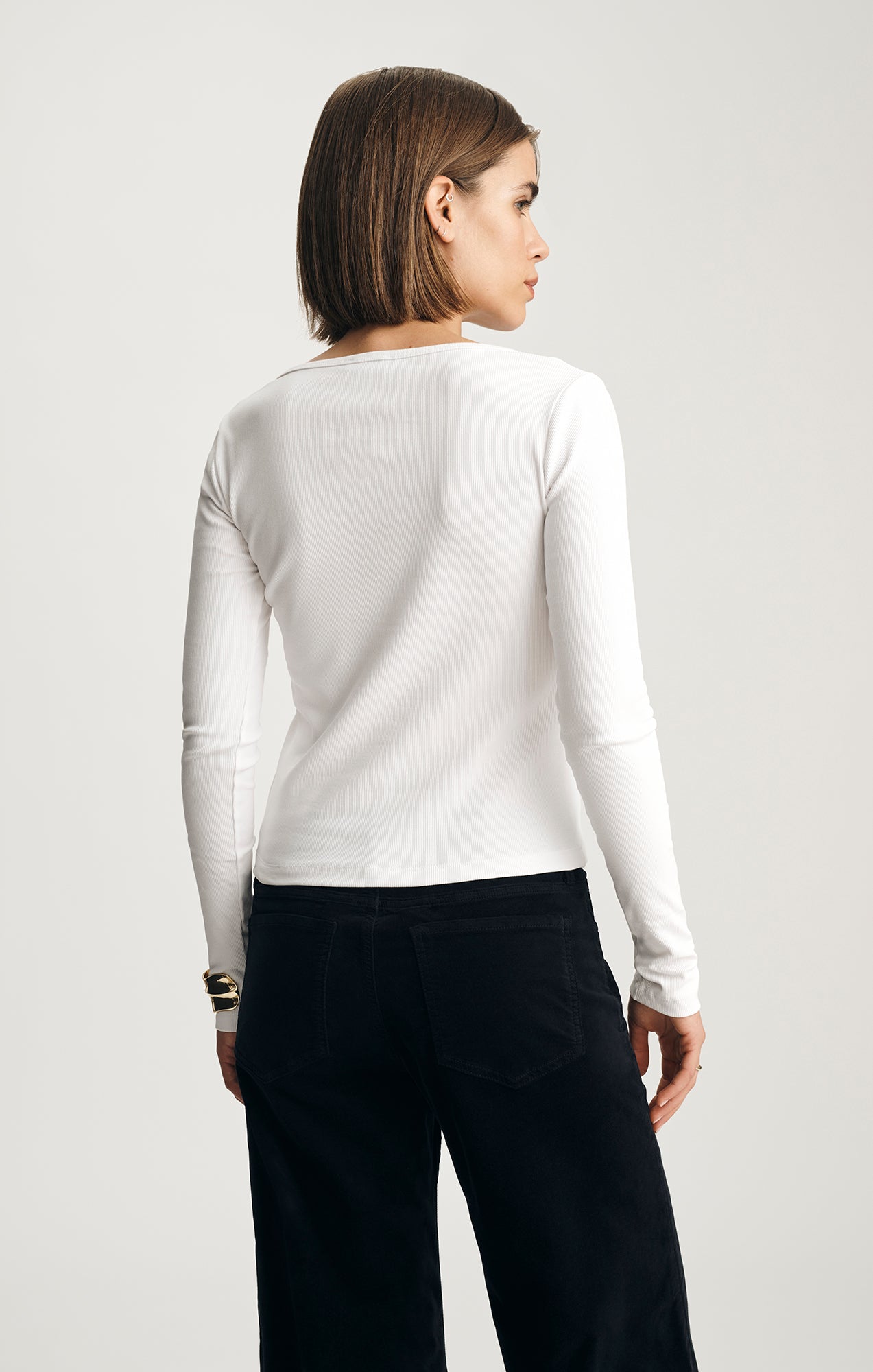 SOFIA RIBBED SQUARE NECK T-SHIRT IN WHITE