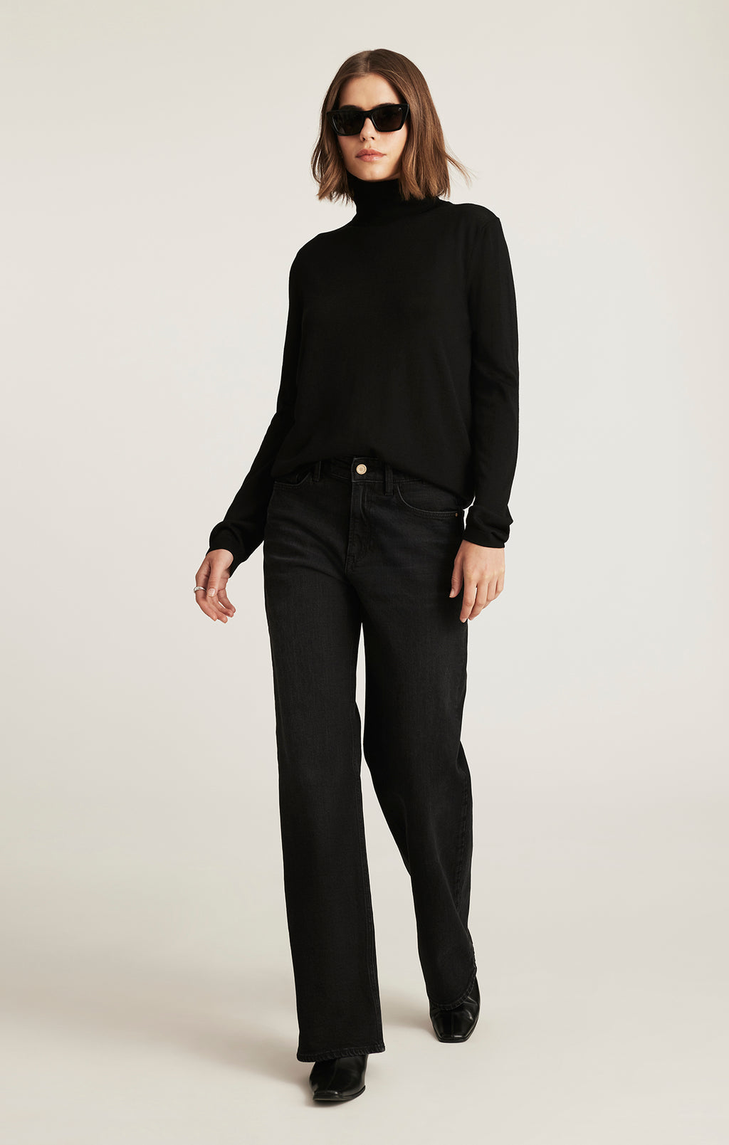 EDITION WOOL TURTLENECK SWEATER IN BLACK - Mavi Jeans
