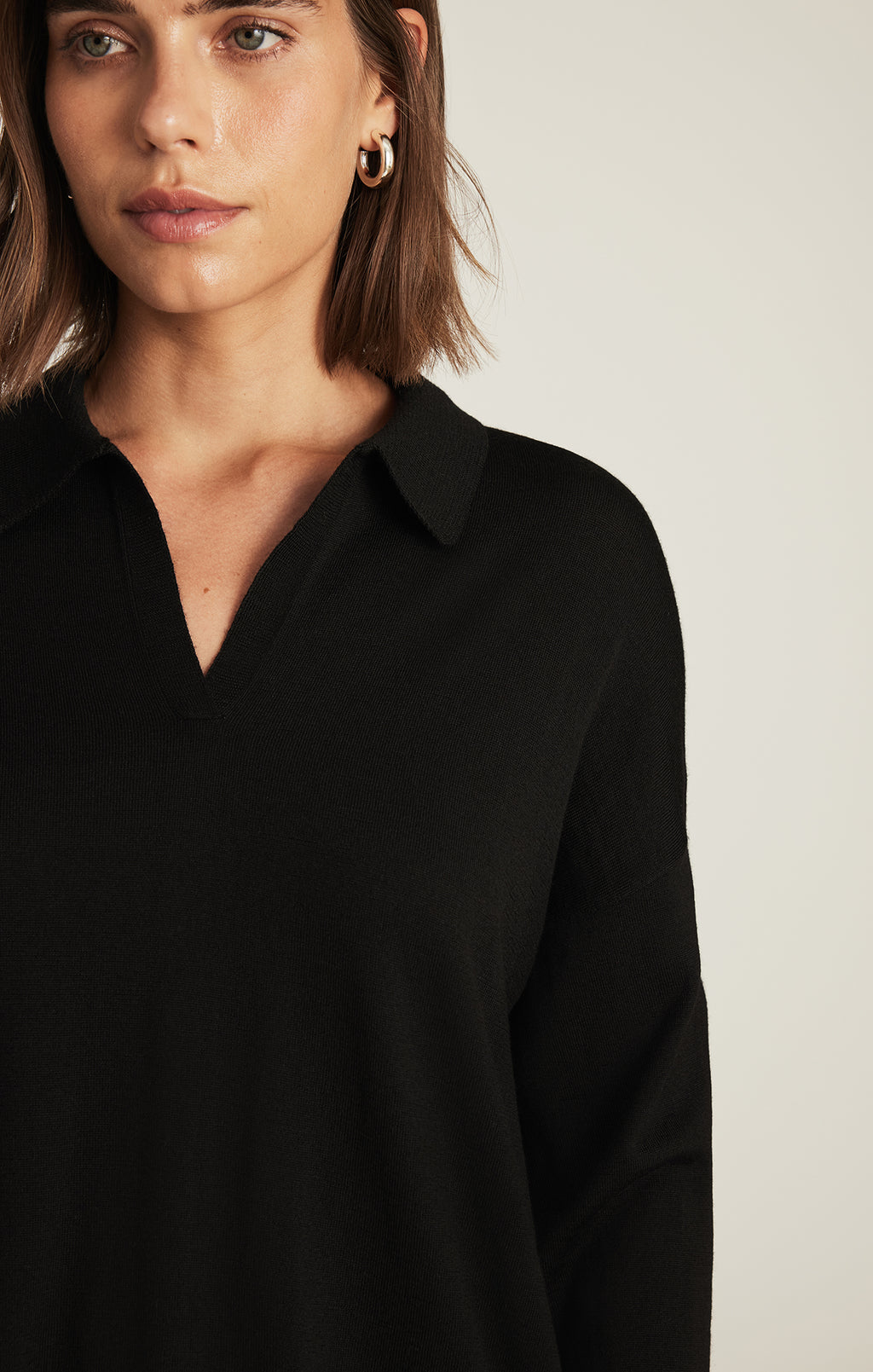 EDITION MERINO WOOL PULLOVER SWEATER IN BLACK