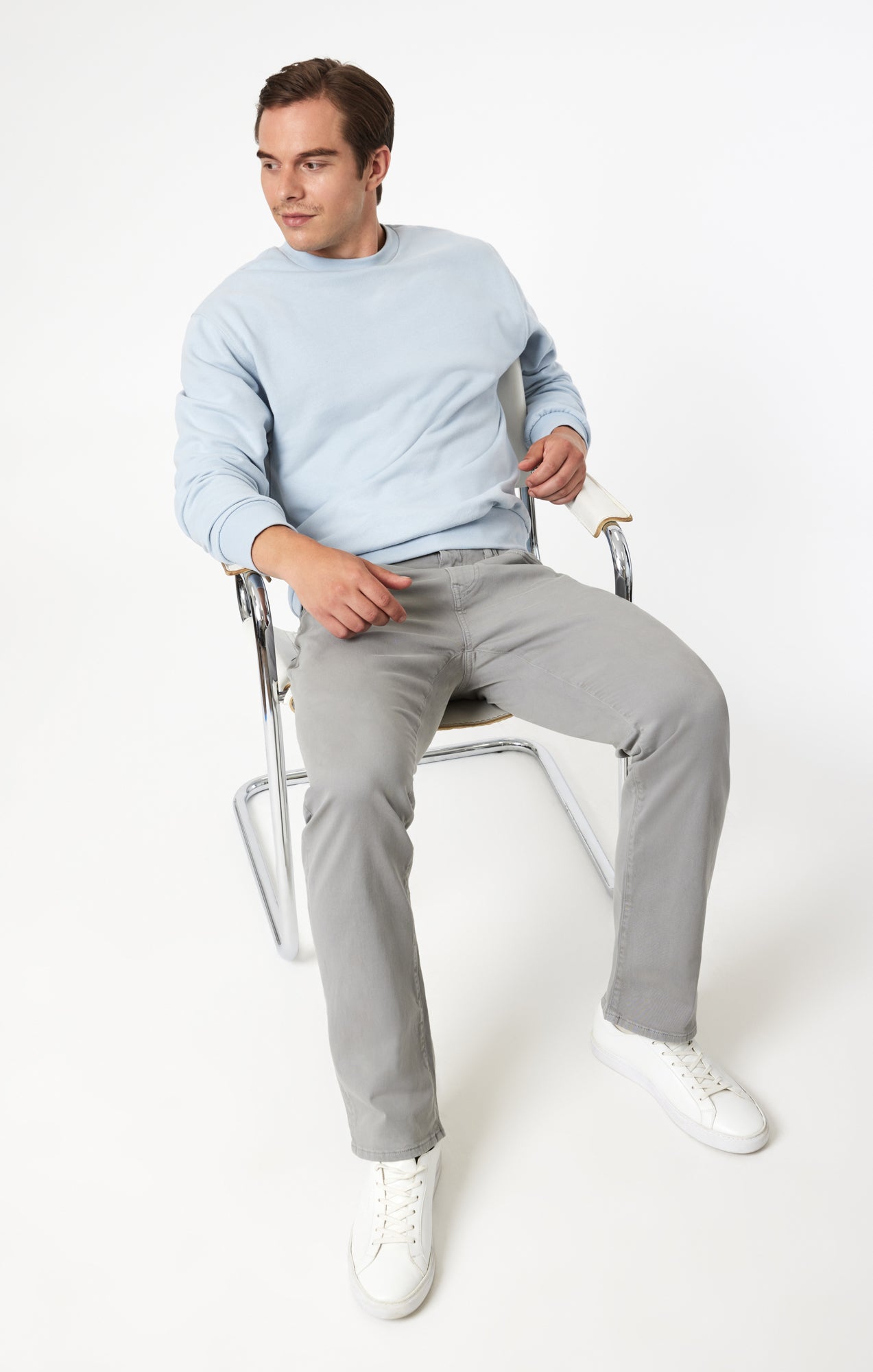 ZACH STRAIGHT LEG IN STORMY CASUAL TWILL - Mavi Jeans