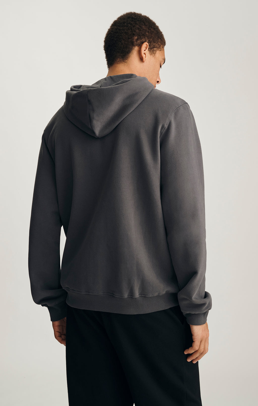 FULL ZIP HOODIE IN ASPHALT