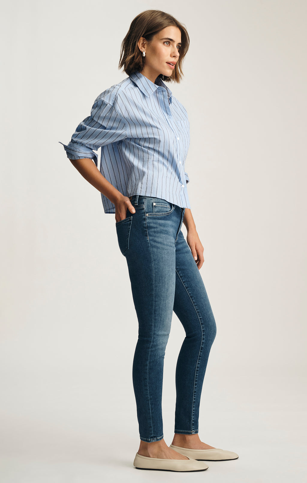 TESS SKINNY IN DARK BRUSHED FEATHER LUXE - Mavi Jeans
