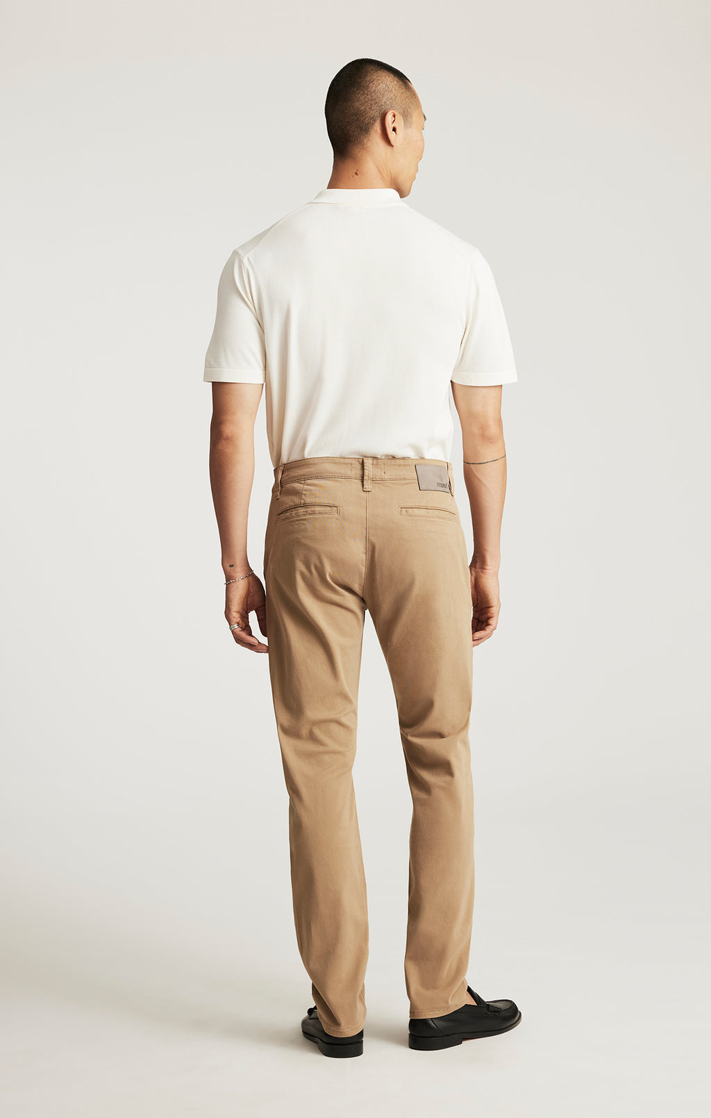 MILTON SLIM STRAIGHT CHINO IN KHAKI CASUAL TWILL - Mavi Jeans