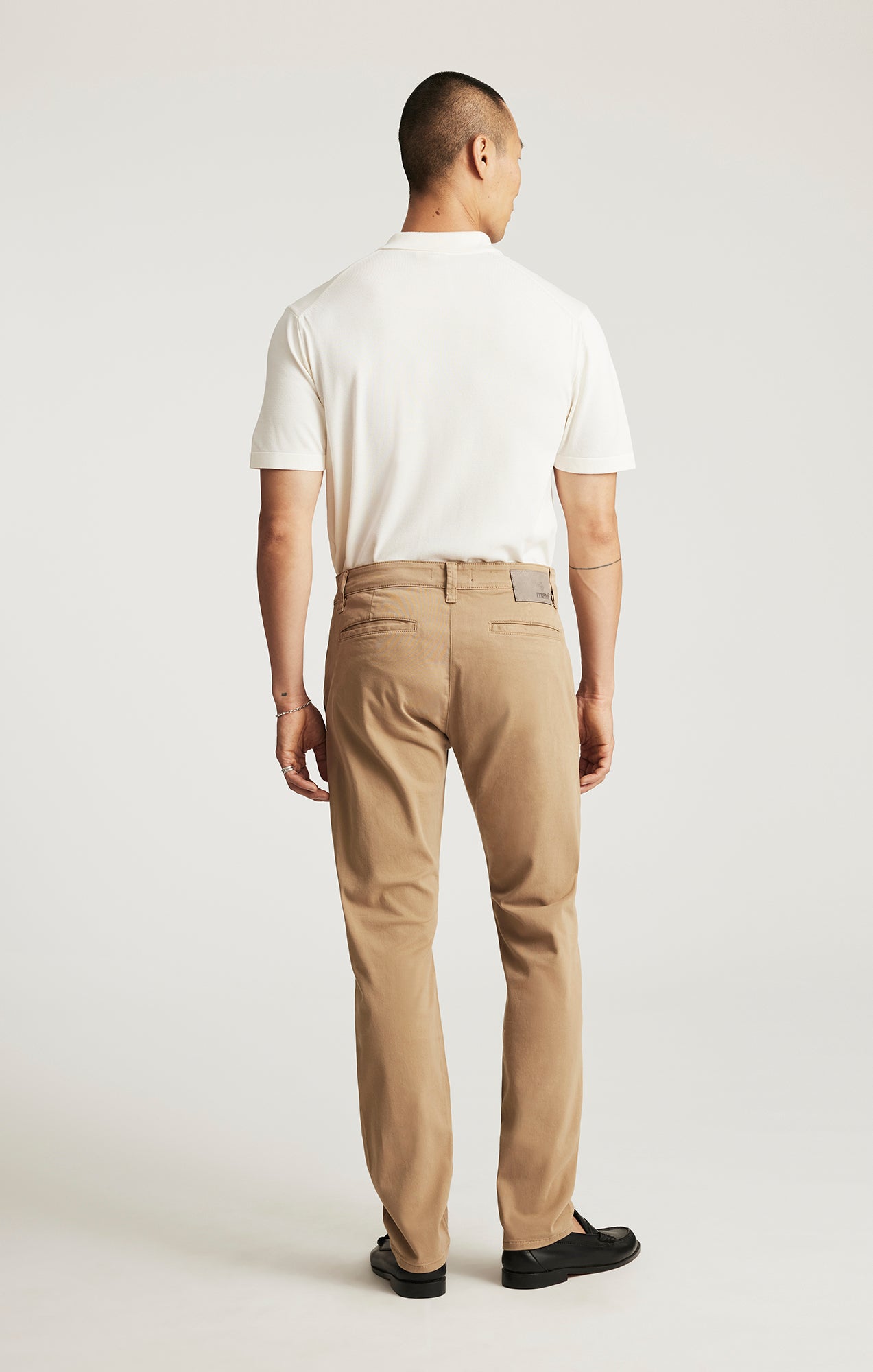 MILTON SLIM STRAIGHT CHINO IN KHAKI CASUAL TWILL - Mavi Jeans