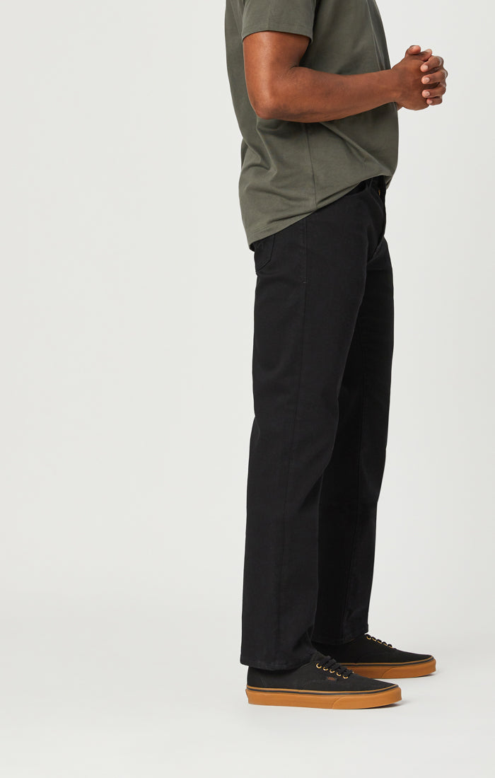 ZACH STRAIGHT LEG JEANS IN DOUBLE BLACK SUPERMOVE - Mavi Jeans
