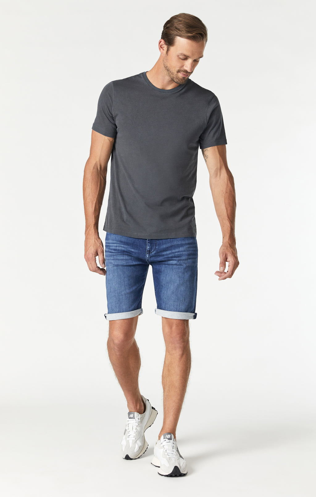BRIAN SHORTS IN DARK BRUSHED ATHLETIC - Mavi Jeans