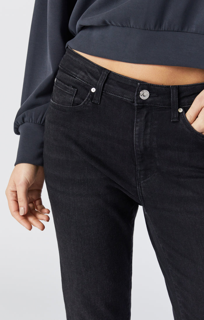 KATHLEEN SLIM BOYFRIEND IN BLACK FEATHER BLUE - Mavi Jeans