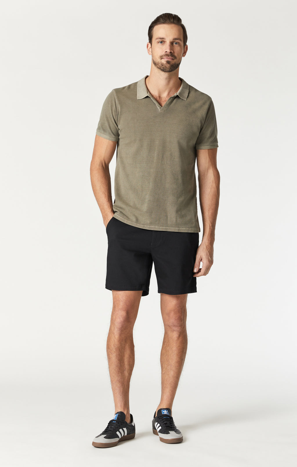 NATE SHORTS IN BLACK TECH - Mavi Jeans