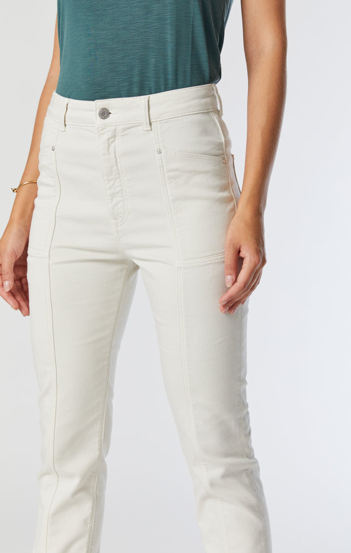 ANNA SLIM JOGGER IN CLOUD DANCER CASUAL COMFORT - Mavi Jeans