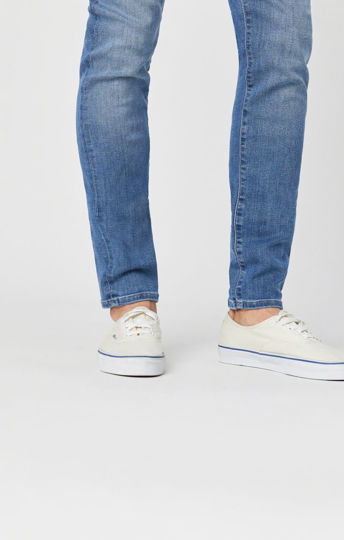 JAMES SKINNY IN LIGHT SUPERMOVE - Mavi Jeans