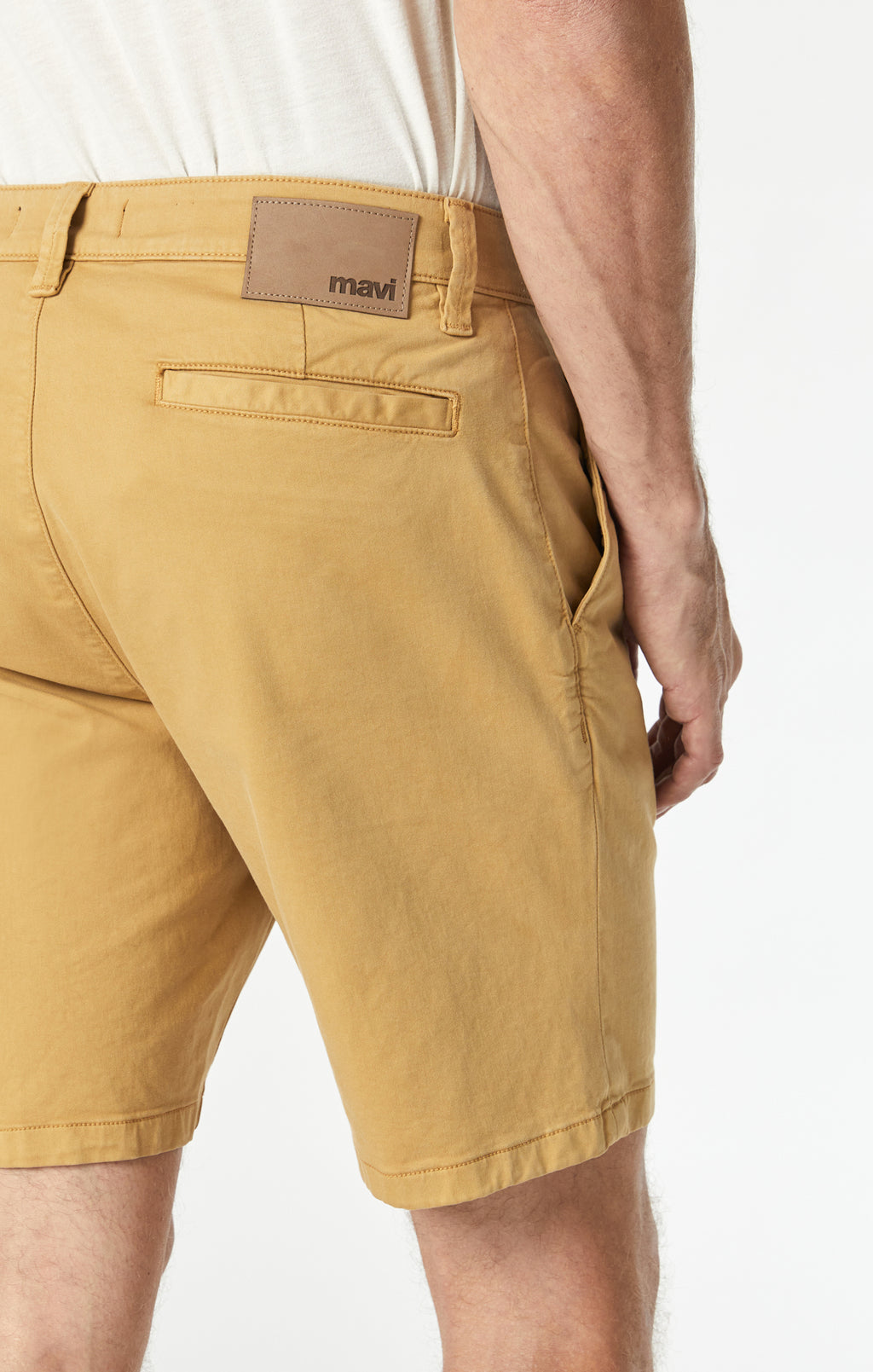 JACOB CROP SHORTS IN MUSTARD GOLD TWILL - Mavi Jeans