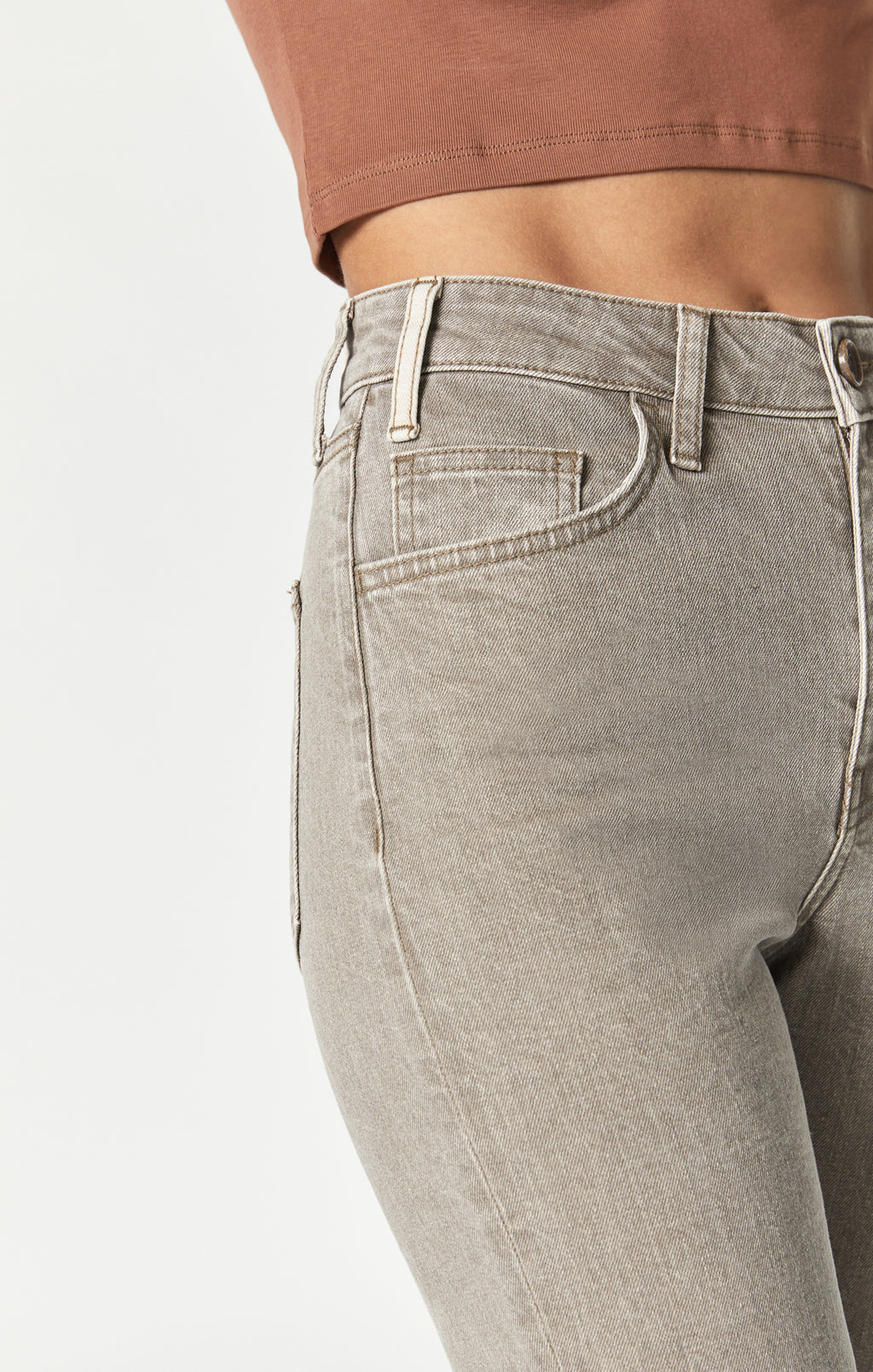 CINDY MOM JEANS IN BROWN NATURAL DYE - Mavi Jeans