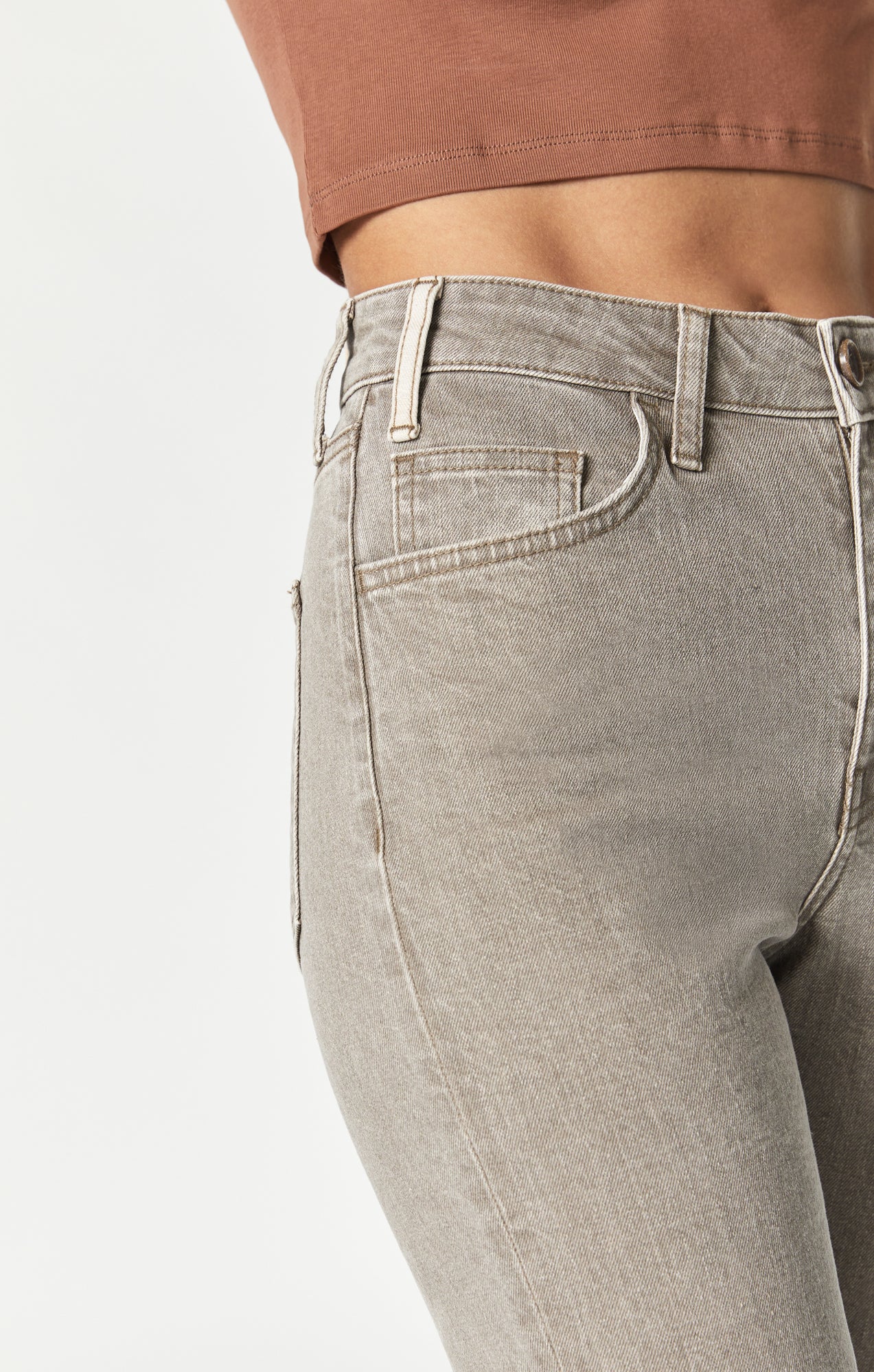 CINDY MOM JEANS IN BROWN NATURAL DYE - Mavi Jeans