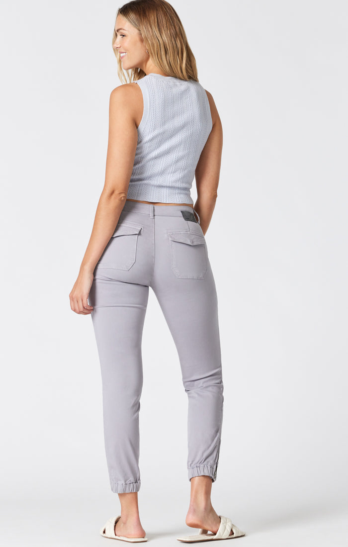 IVY SLIM CARGO PANTS IN SILVER SCONCE SATEEN - Mavi Jeans